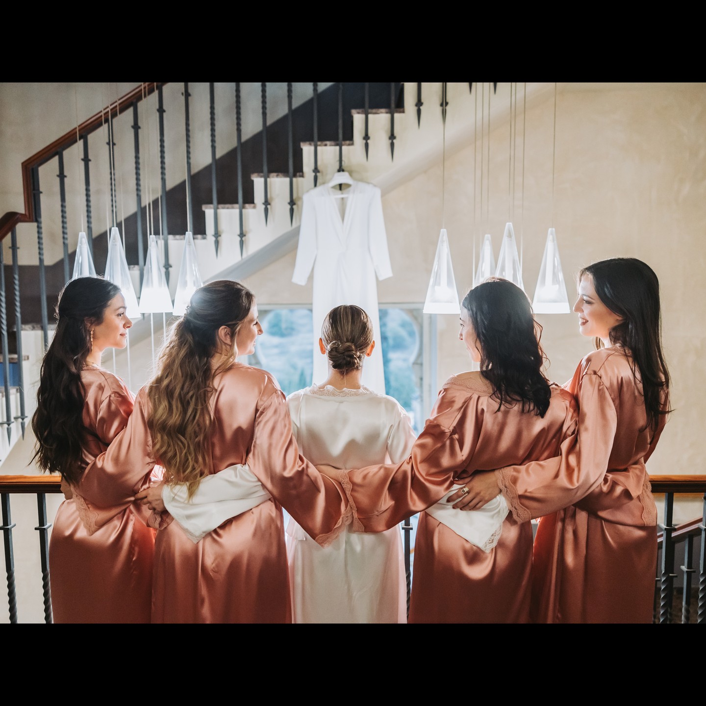 Marina ❤️ Pablo
Marina y sus damas de honor.
Un día inolvidable.
#fotografobodascordoba
#fotografobodassevilla
#fotografobodasmalaga
#fotografodebodas
#fotografo
#bodacordoba
#bodasbonitas
#bodas
#wedding
#weddingphotography
#novias
#damasdehonor