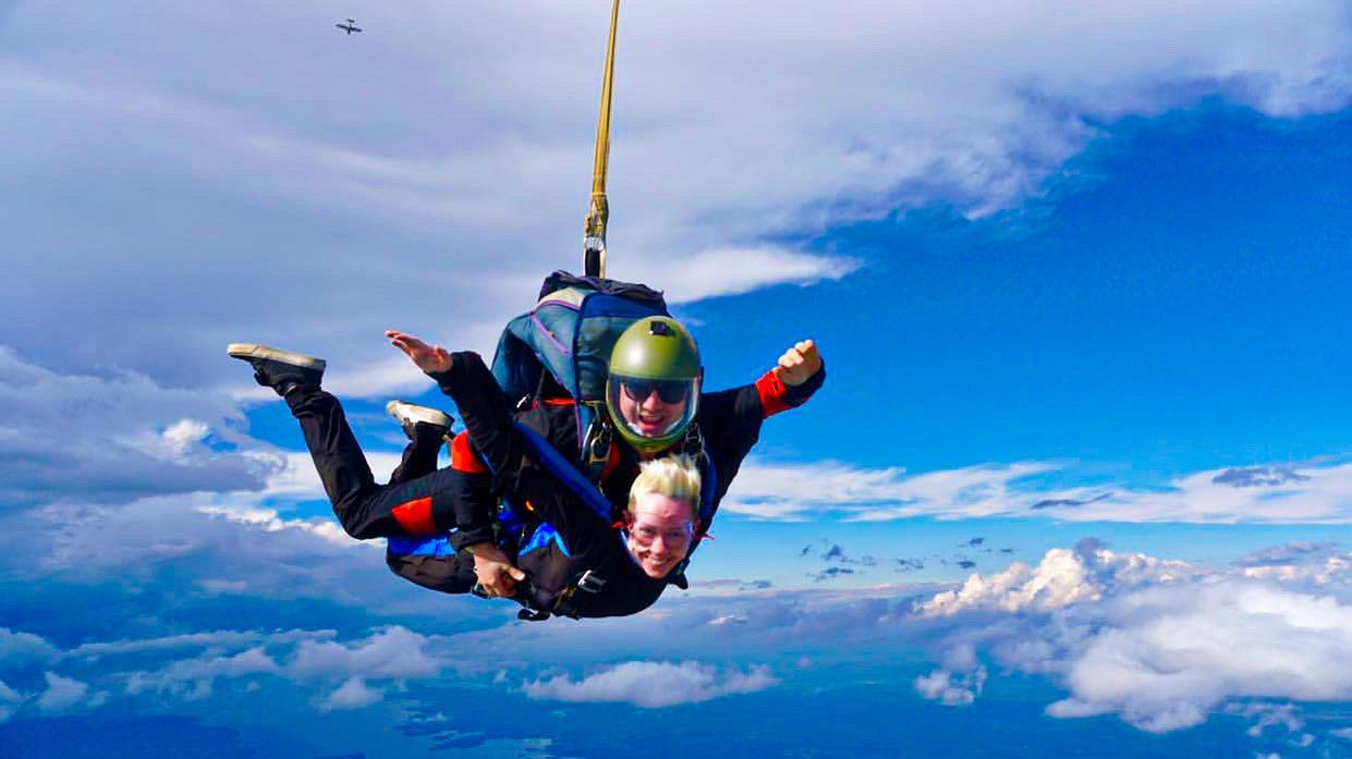 Come fly with us! Hit the link in bio to schedule your tandem jump today!