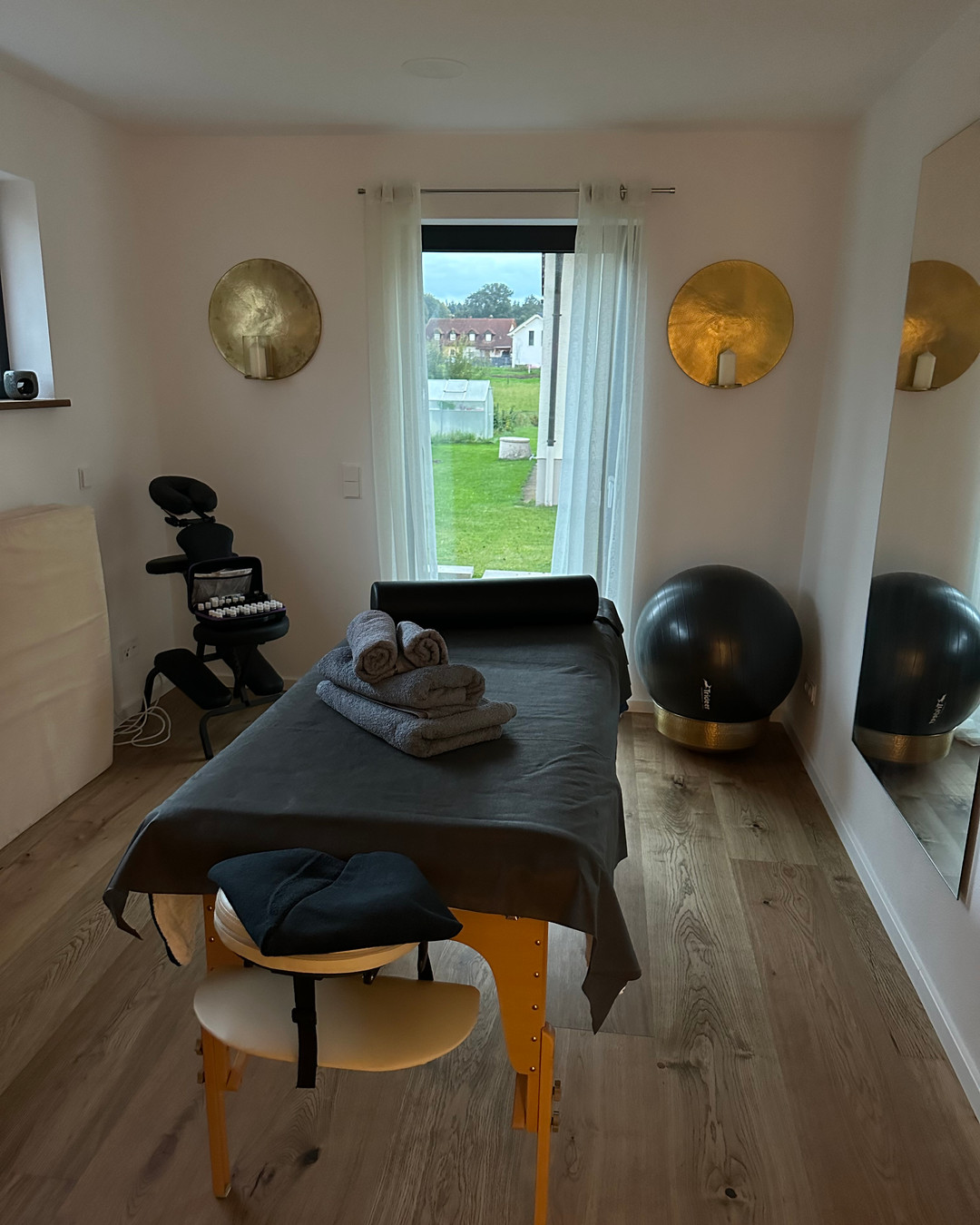 Erlebe die Ruhe und Ausgeglichenheit bei Purple Flow – dein Wellness-Center in Petersdorf!
Lass den Stress hinter dir und finde deine innere Balance.
Link in Bio
#Wellness #Entspannung #Petersdorf #youngliving