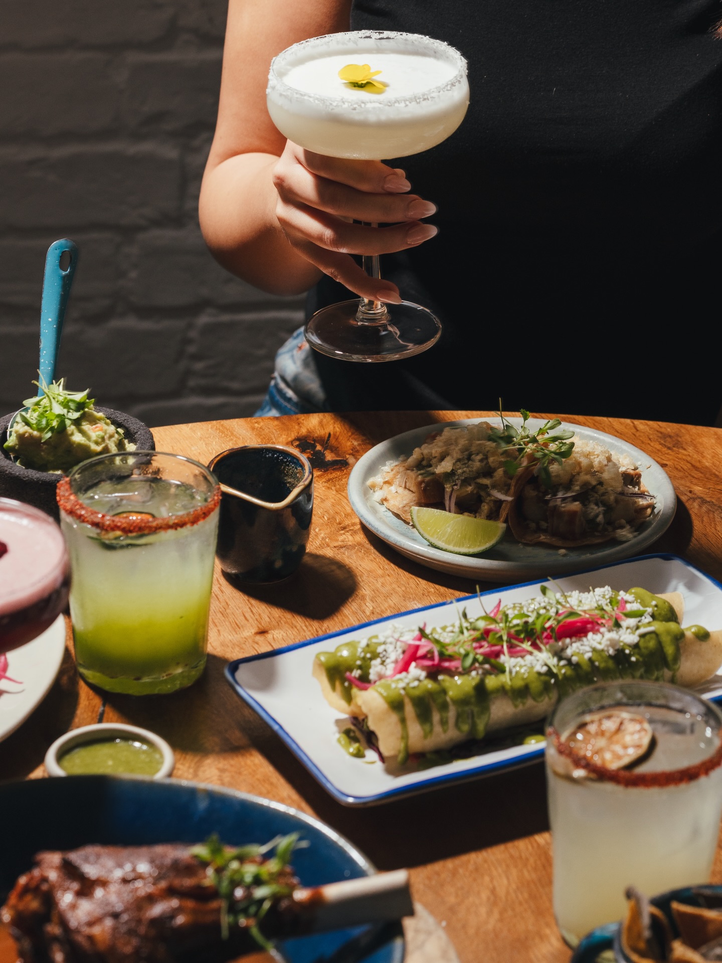 Last tickets available to join our January Cocktail Masterclass! 🍸
Learn to craft exclusive cocktails alongside a curated food menu on Saturday 22nd January from 6:30pm to 8:30pm.
If you can’t make it, join our February Masterclass, tickets will be available soon on the link in our bio.
#SantoRemedio #London #Marylebone #Mexican #CocktailMasteclass Activity