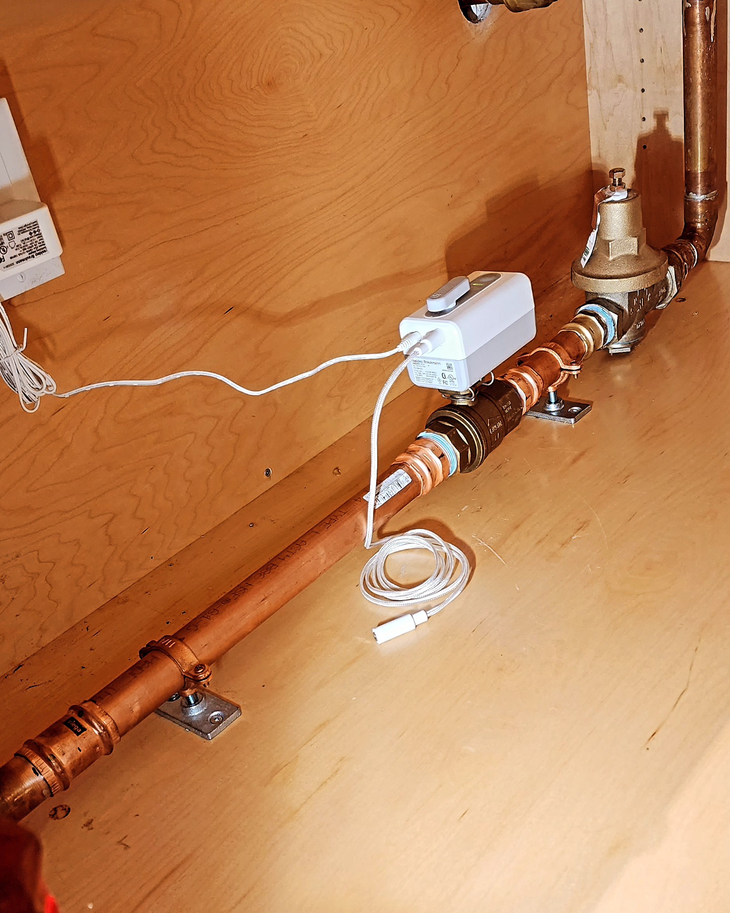 Installed another Resideo wifi water shut off.
I absolutely love this product for many reasons.
1. Gives piece of mind to homeowers, knowing they are protected from floods
2.The wifi compatibiltiy allows for remote operation from around the world.
3. The unit will detect any freeze or water conditions
4. Homeowners can save 5-10% on their home insurance policies
#plumber #plumbing #gasfitter #journeymen #builder #construction #renovation #seatosky #Whistler #squamish #westvancouver