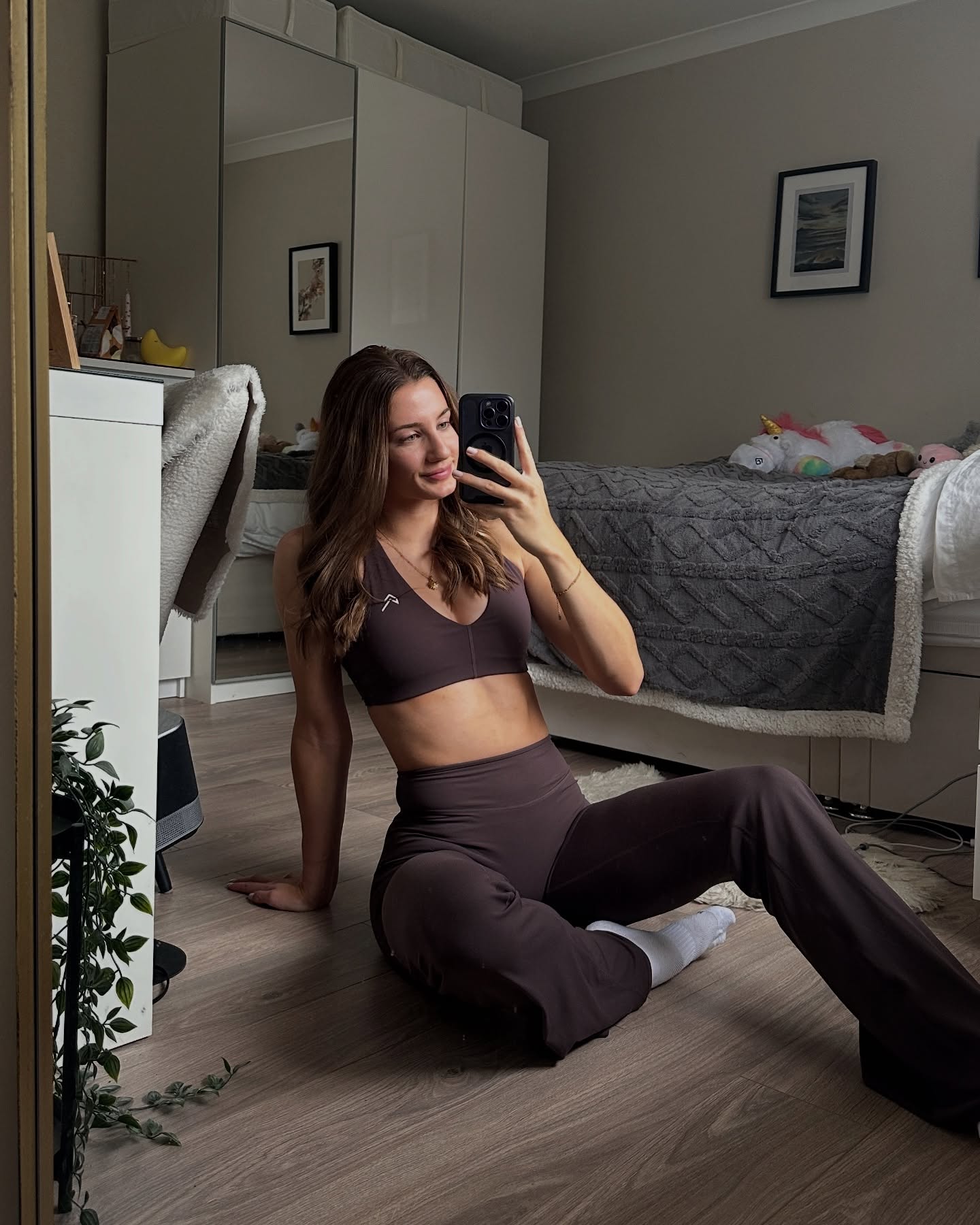 Loving how disciplined I’ve been recently sticking to my routine, following the plan and not my energy as I’ve had to push through some days of very little sleep. 🌙
Once you push past wanting to listen to the voice telling you to skip the gym today or wait until you feel ready to get tasks done you’re unstoppable 🌟
My unicorn constantly making an appearance in my posts😂🦄
2026 is the year 🌷
Umber brown 🤎 @oneractive
#oneractive #oneractiveaffilliate