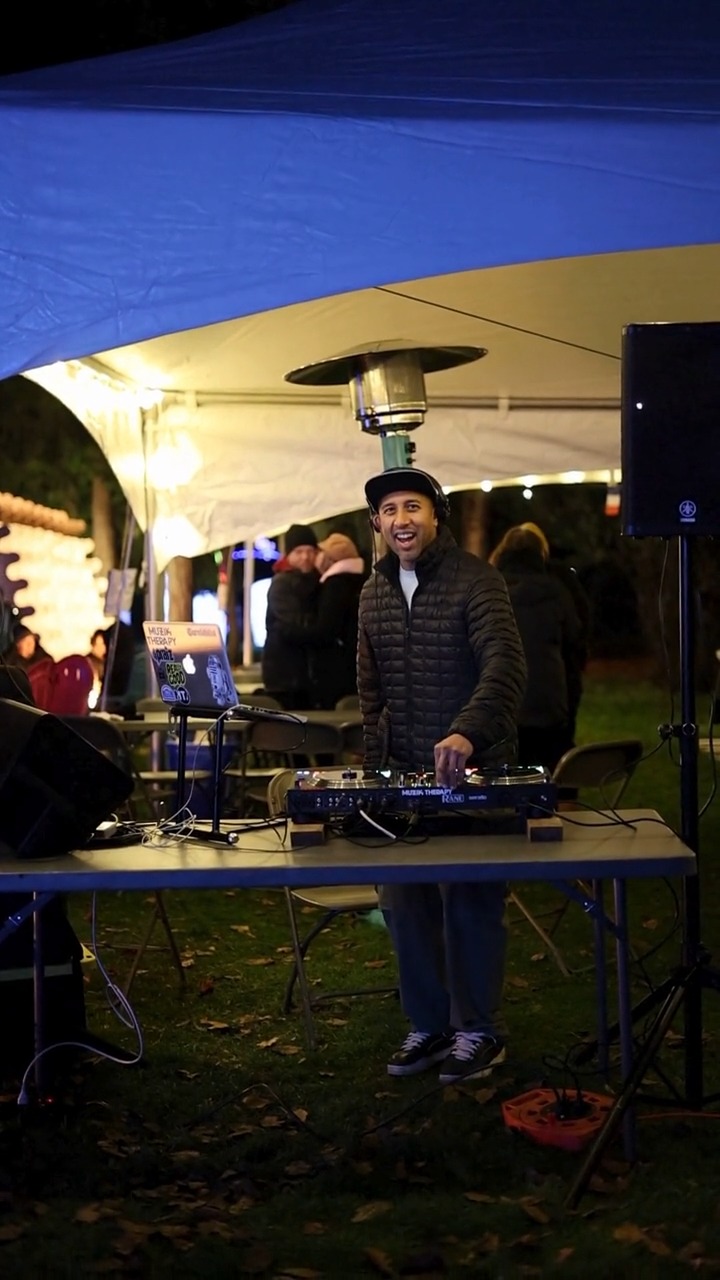 ✨ Victoria at Dusk is next month!! Make memories and spend unforgettable nights with your favourite people at #VictoriaAtDusk ✨
📅 Feb 13–15
🕔 5–9pm
📍 Downtown Victoria
🧐victoriatdusk.ca
Wander through illuminated art, playful activations, music, and moments of winter magic across the city. Fun for ALL ages ❄️💡
🔗 Explore locations, artworks, activations & full details — link in bio victoriaatdusk.ca
Brought to Victoria by #OURDWTN, @cityofvictoria, and @thewilder.experience
#VictoriaAtDusk #LightsArtDiscovery #ExperienceDusk #OurDWTN #TheWilder #DowntownVictoria #VictoriaBC #YYJ #YyjEvents #YyjArts #YyjCulture #DiscoverVictoria #VisitVictoria #VancouverIsland #ExploreBC #WinterInVictoria #AfterDarkVictoria #ThingsToDoInVictoria