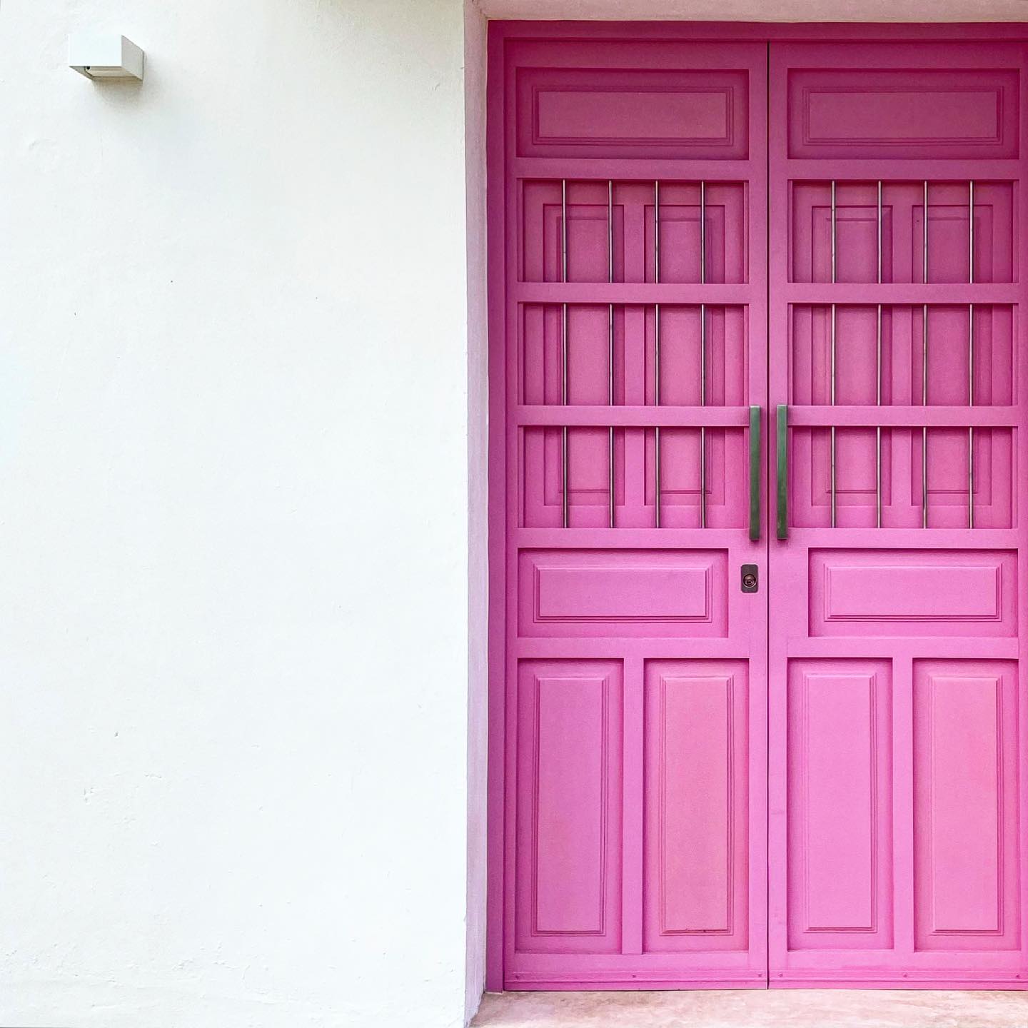 Puertas a otros mundos
.
.
.
.
.
.
.
.
.
#vidamexico #mexico #mexicolors #mexicomagico #mextagram #mexigers #mexicocity #lascoloradas #yucatan #visitmexico #travel #travelphotography