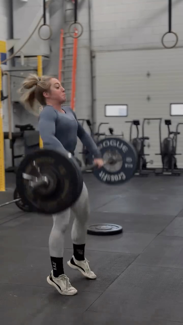 Whether itâs your first day or your tenth year, with Olympic lifting there is always room to get more efficient, more explosive, and more dialed in.
-
Itâs easy to get caught up in the technicality, but thatâs where the fun lives! Thereâs nothing like the feeling of a âclickâ moment after refining your technique with a coach.
-
New to the bars? Donât let the technical side scare you off. With a good eye in your corner, these lifts become a fun, lifelong puzzle to solve. Every small tweak is a step toward a heavier, safer, and better lift. đ
Master the basics. Refine the details.