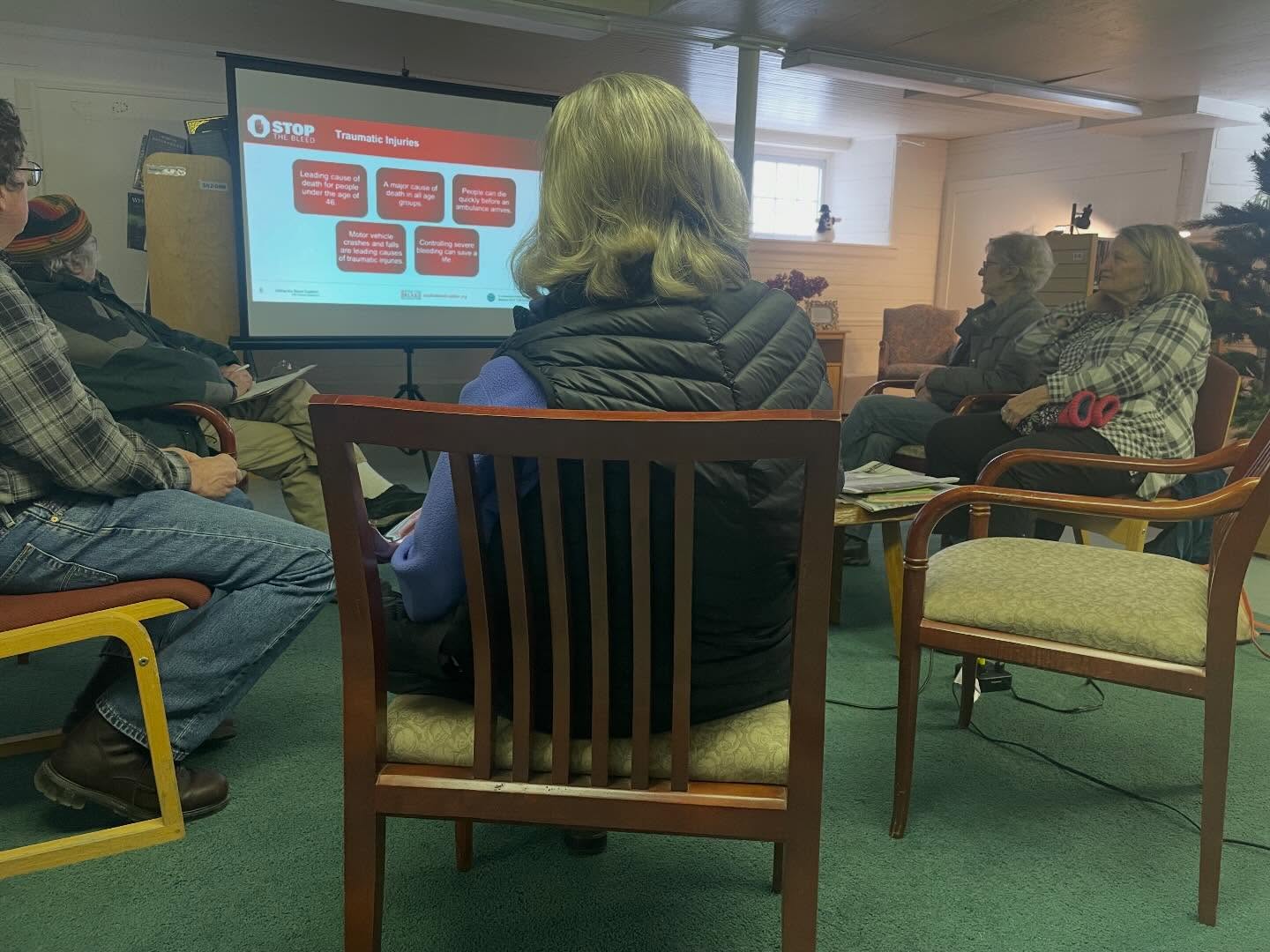Great workshop today with Beate Jensen. We all learned what to do when someone is bleeding uncontrollably. Intervening in those first five minutes can be life-saving!