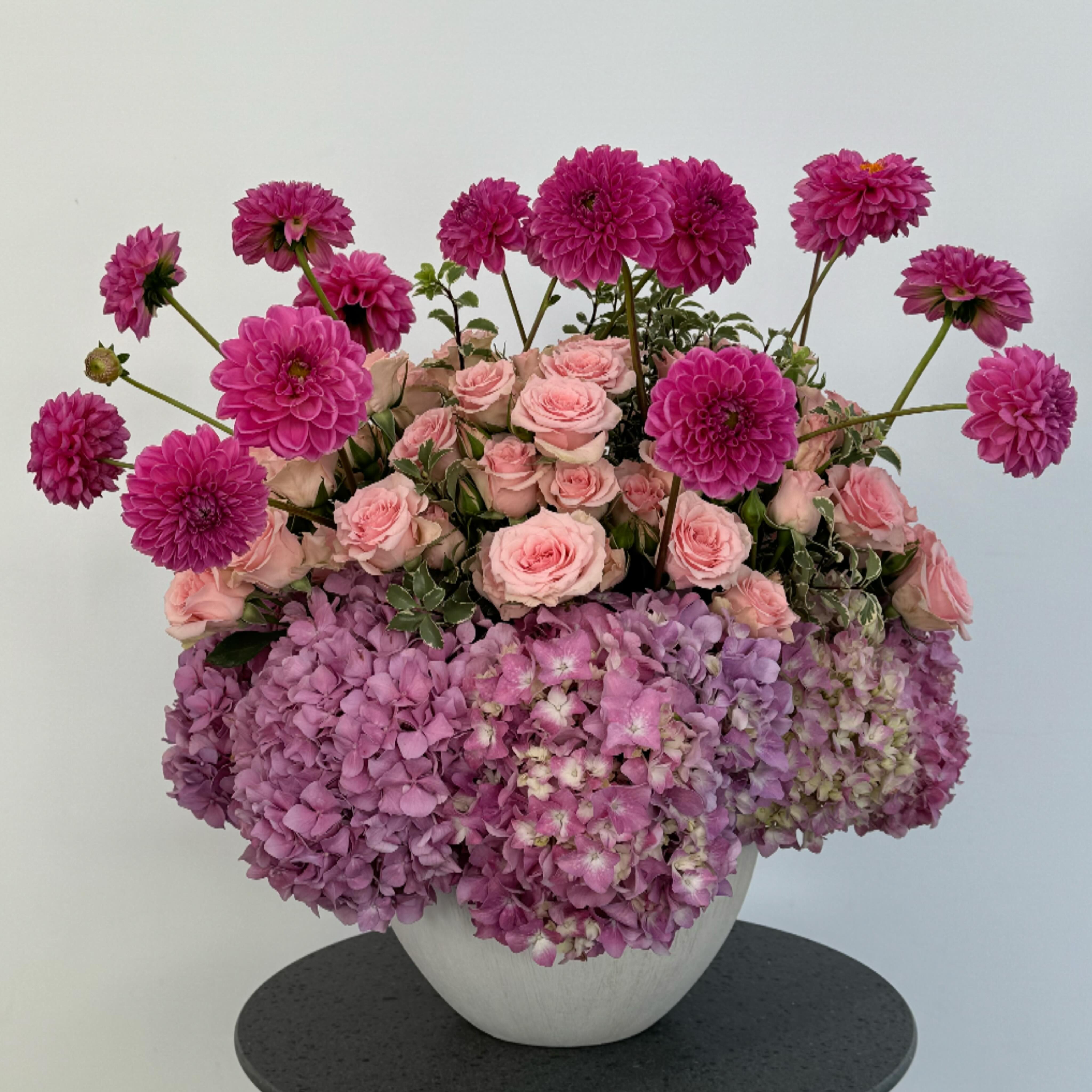 Pretty in pink! #flowers #arrangement