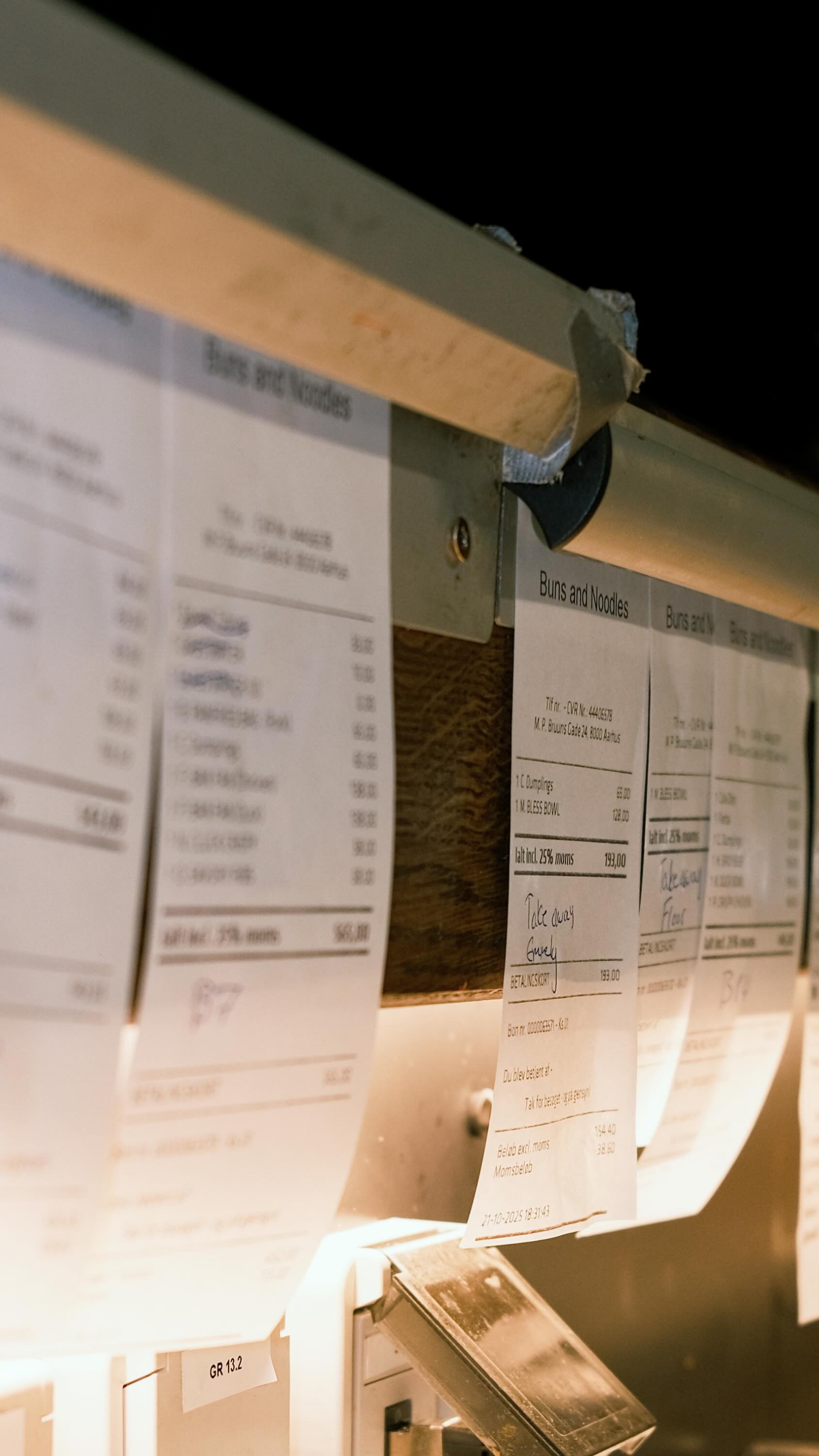 One of our absolutely most popular noodle dishes 🍜🌶️
#spicybeef #noodle #chinesecuisine #authenticfood