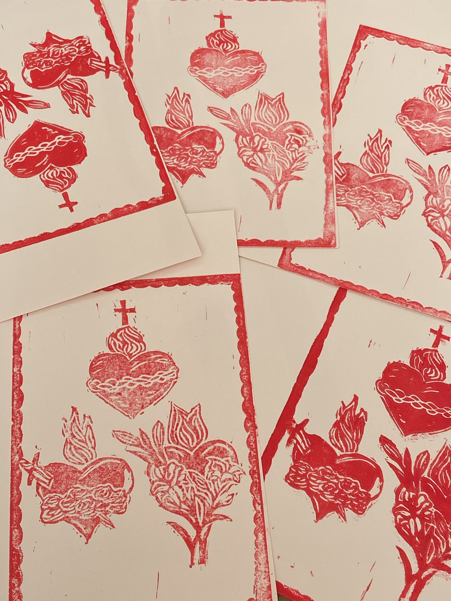 Valentines cards in progress!
These specific ones aren’t for sale but I will be making a print version available of them in the near future. Used a mounted linoleum block for it (it’s harder to carve then the speedy carve blocks from speedball art I normally use, they also have to be sanded before printing so that it inks better for prints, it looked really neat with the India ink stain for carving before sanding and a bit of its own art piece, I’ll probably restain it once I’m done making prints with it)
If you’re interested in one of the upcoming prints of these please let me know so I know how many to make/have on hand :)
#catholicart #catholic #sacredheart #valentines #valentine #snailmail #linocutprint #peopleofprint #linocut #print #fyp #foryoupage