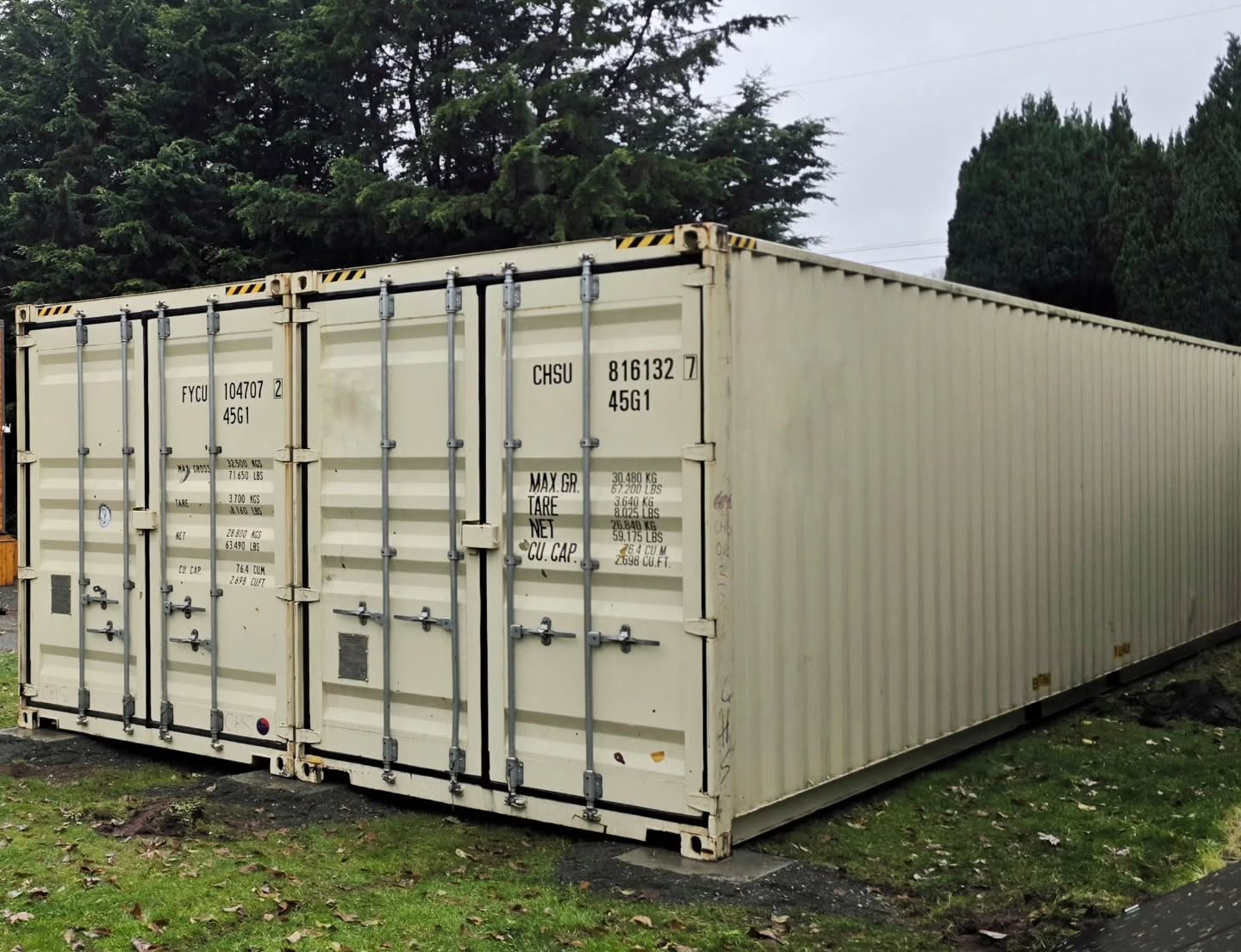 Delivery of 2x 40ft high cube containers for a client that needs storage for his collector cars 🚗