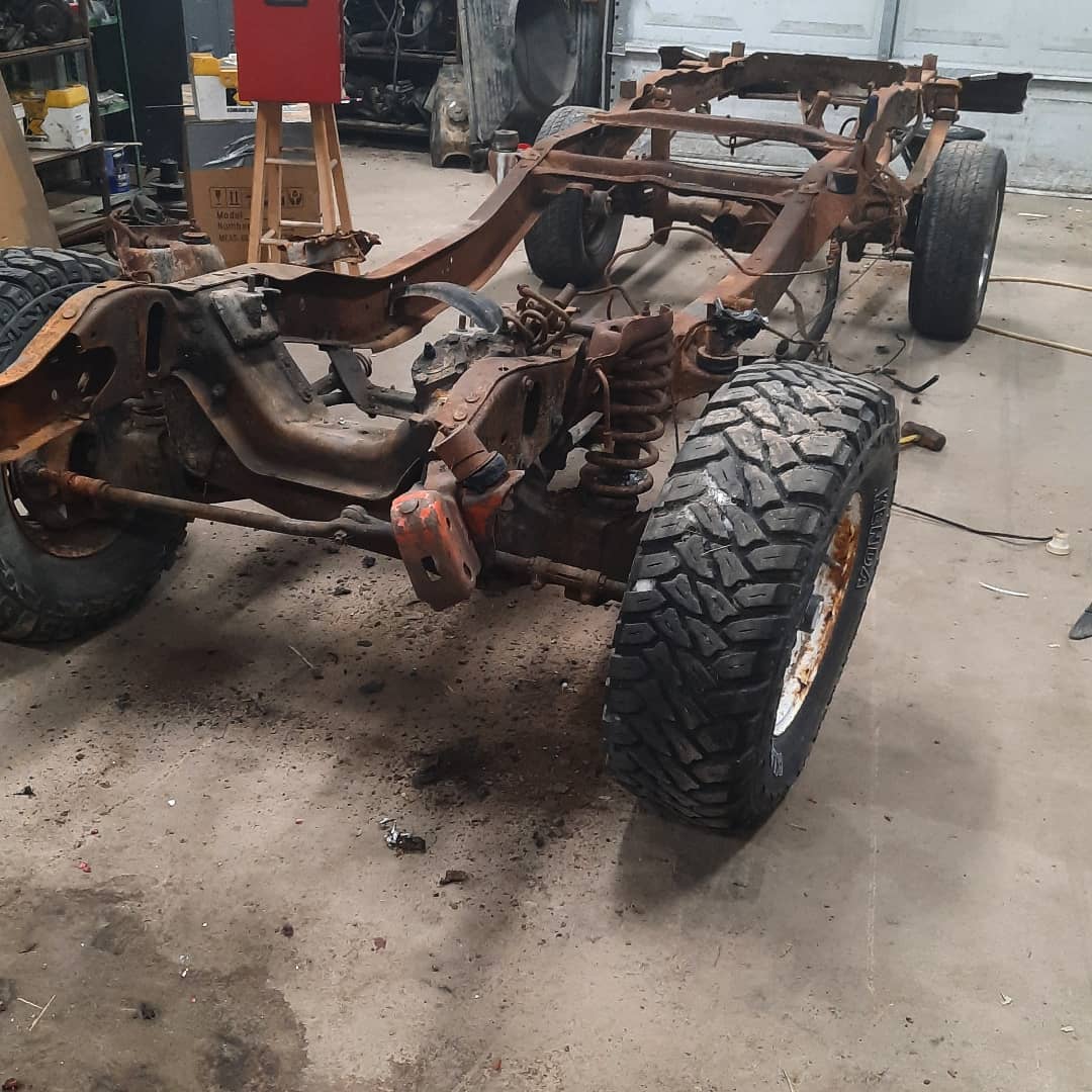 Finally getting around to starting the 1986 Bronco II resto-mod build
#ford #fordbronco #fordbronco2 #restomod #restoration #frame #build #offroad #4x4