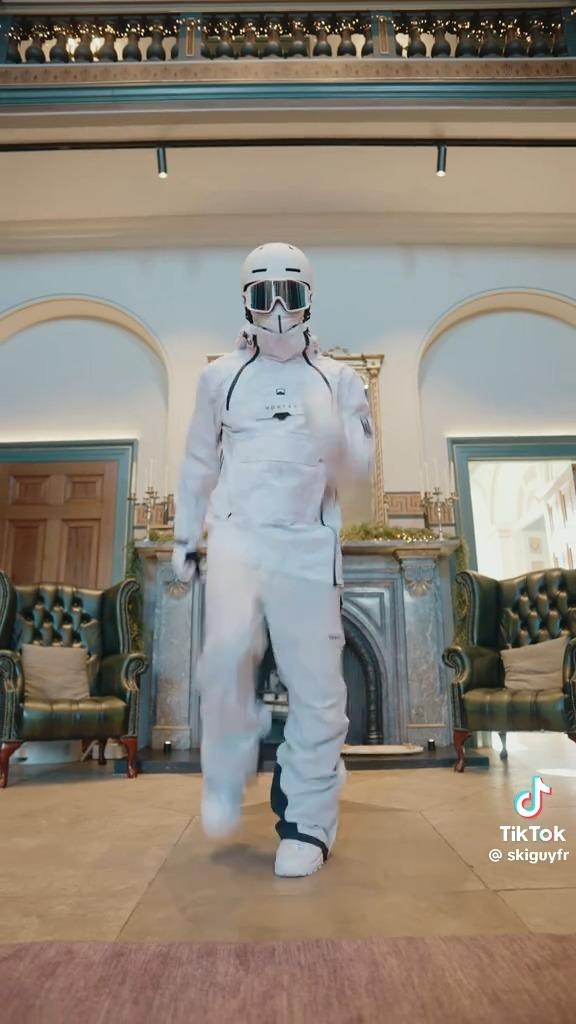 Sometimes you go through life thinking you’ve seen it all - Daft Punk, The Stig, Banksy; you think you know every mysterious, hidden-identity icon
Then @skiguyfr shows up…3.6 million TikTok followers later, dancing in your hallway, head to toe in ski gear
This jigging wonder is an incredible editor - if you like dance videos, I’ve been watching his Michael Jackson Thriller edit on repeat
And yes, he’s also a genuinely nice person. Don’t worry @skiguyfr, your secret identity is safe with me 🤫
#skiguy #shootlocation #filmlocation #filmlocations #periodhome