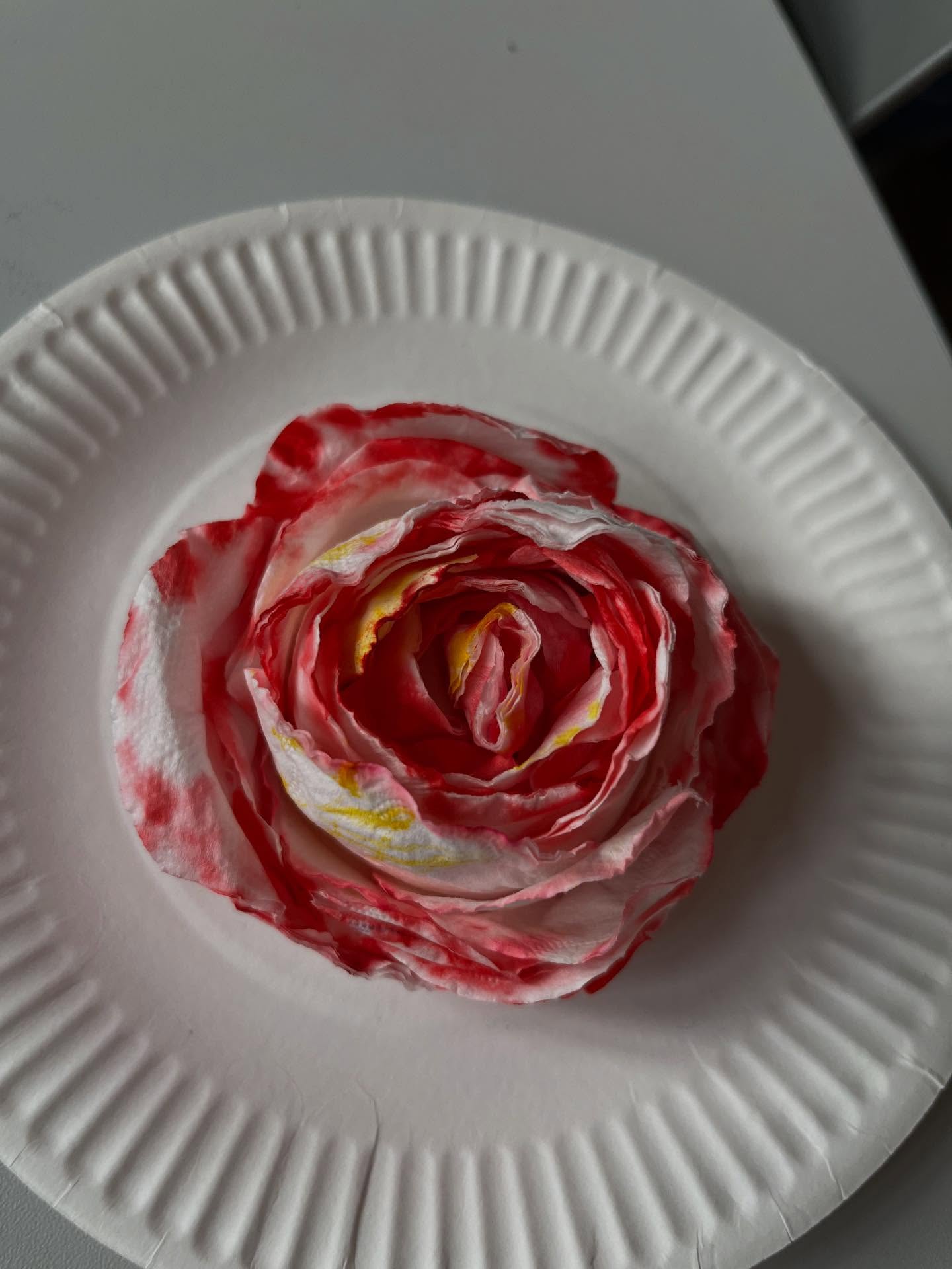 🎨🌸 Arts & Crafts at our Women’s Hub 🌸🎨
Today was all about flowers — colour, creativity, and letting our hands lead the way.
Nayer, our Activities Coordinator, once again showed her golden hands and incredible creativity, inspiring every single woman to join the table. There is always something magical in the way she makes everyone feel welcome and capable of creating.
Arts & Crafts is more than just an activity for us — it’s a moment of calm. As we focus on what we are making, our minds become quieter, thoughts slow down, and worries gently fade into the background. Too busy creating, crafting, and being present. 💛
This is what mindful togetherness looks like.
#WomensHub #ArtsAndCrafts #WomenSupportingWomen