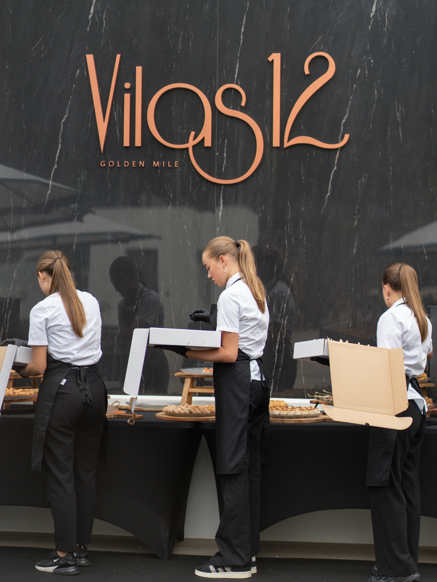 🥂 Events made effortless 🥂
When everything is taken care of, you can simply enjoy the moment.
At Dani’s Catering, we combine flavor, atmosphere and attention to detail to create celebrations that feel easy, elegant and memorable ✨💐
Let’s plan your next event.
📞 +34 602 687 187
📧 Dani@daniscatering.es
#DanisCatering #LuxuryEvents #MarbellaCatering #celebratewiths