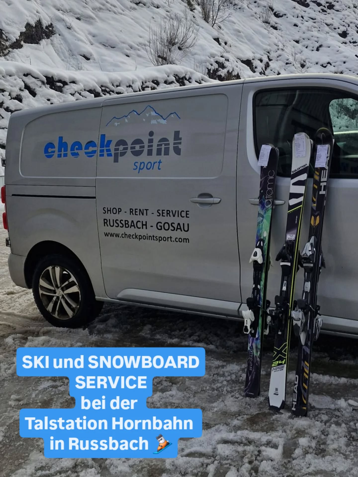 In unserer Skiwerkstatt in Russbach bieten wir Euch unseren professionellen Service an.
-Bindungseinstellungen
-Wachsen
-Kantenschleifen
-Strukturschleifen
- Reparaturen am Belag
Abgabe der Ski oder Snowboard auch in unserem Gosauer Shop im Cooee Hotel möglich bis 15:30 Uhr.
In der früh sind die Ski ca. Zwischen 8:45 Uhr und 9:00 Uhr wieder da. 🤗