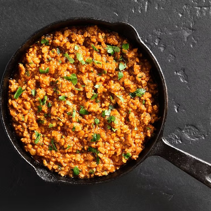 Beef Keema on the menu this week. Beef Keema is a flavorful dish made from ground beef, tomatoes, onions, ginger, garlic, yogurt, garam masala, cumin seeds, and other spices. I've prepared it countless times: served in dosas at Dosa Kitchen, featured in Everyone Eats meals, and now part of the Leda's Kitchen menu. Have you tried it?