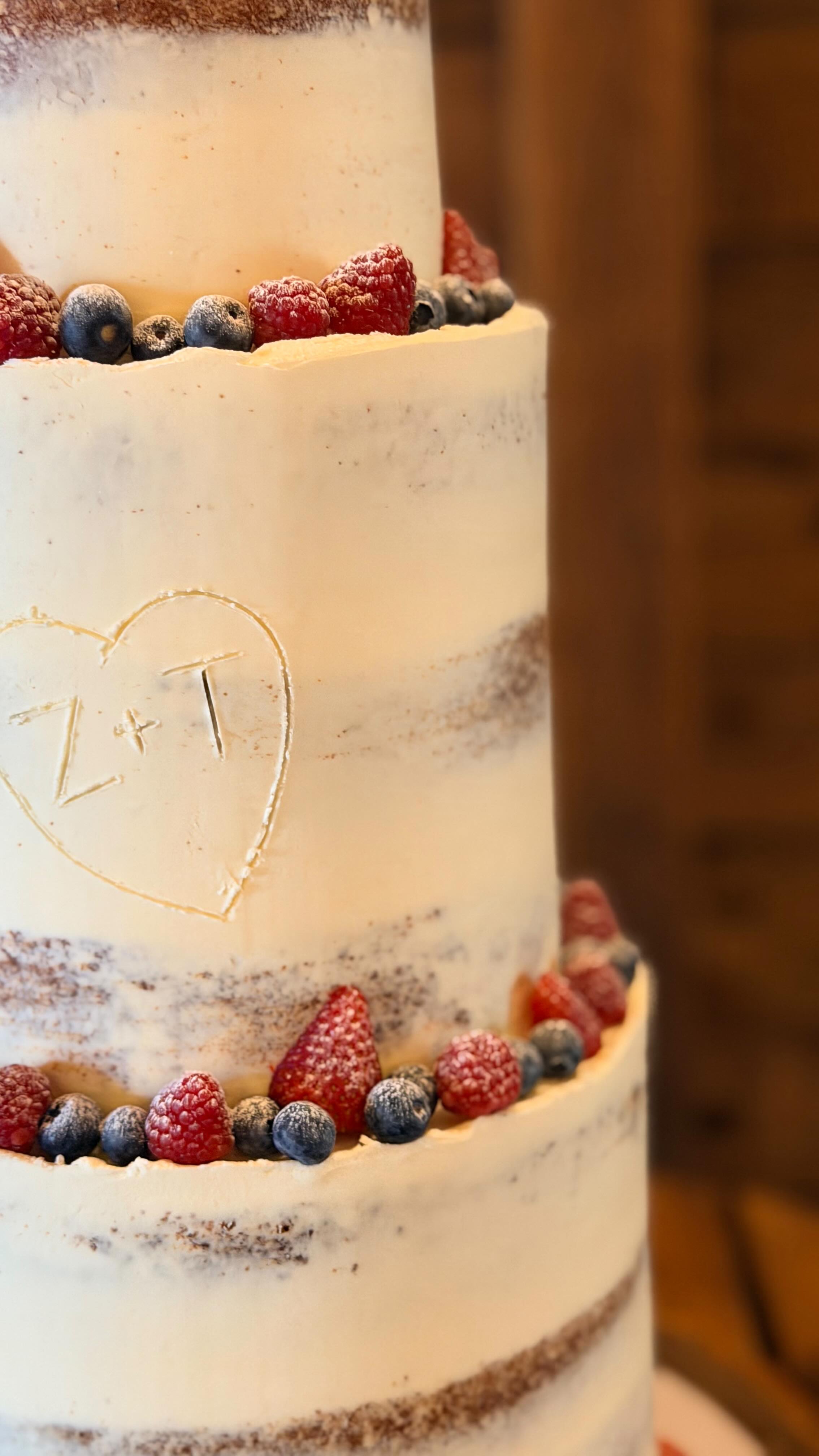 Why is it so hard to find a wedding cake that actually feels like you?
I got tired of guessing what people really want, no one wants a cake maker that only does guess work 🥲
So I make bespoke cakes for couples who want something that truly reflects them, whether bold - the rebels, classic - the romantics, or somewhere in-between 🙌🏻
Every cake is designed by working together to create something to match the couple, not the trends. Something unique to you, as well as meeting all your dietary requirements, guests portions and fitting with your theme too, it has to be your wedding cake, your way 🩷
Ready to get started?
Slide into my DMs or click the link in my bio to start designing yours 🪩