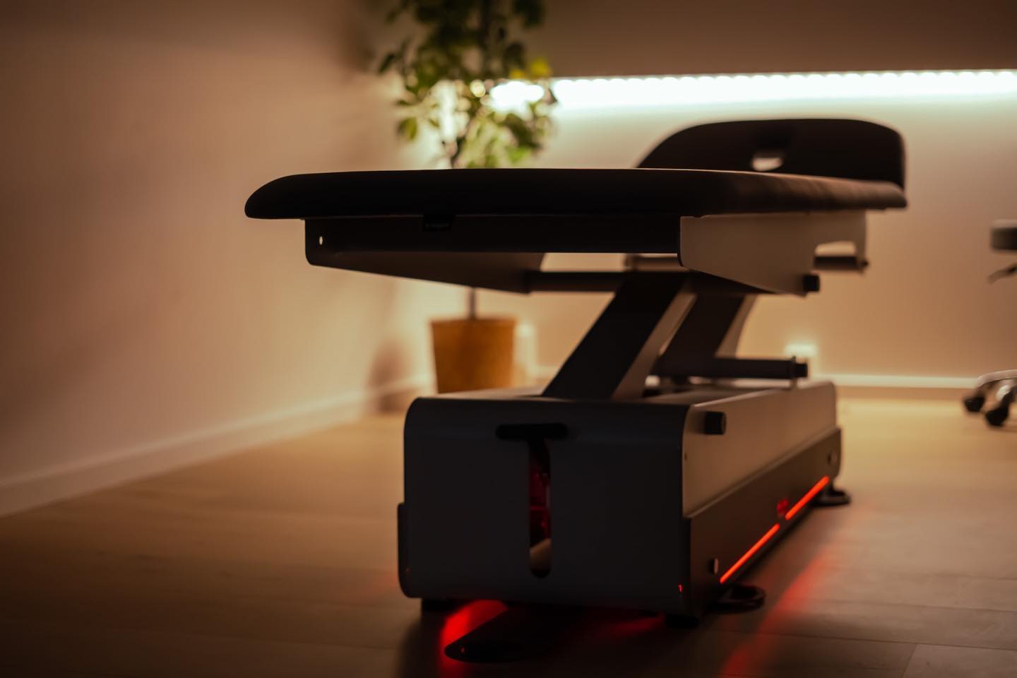 Ab jetzt könnt ihr euch in den Räumlichkeiten von CARELETHICS behandeln lassen! 🧘🏼♀️ #Physiotherapie #Health #privatephysiotherapie #Gesundheit #Lifestyle #Neueröffnung