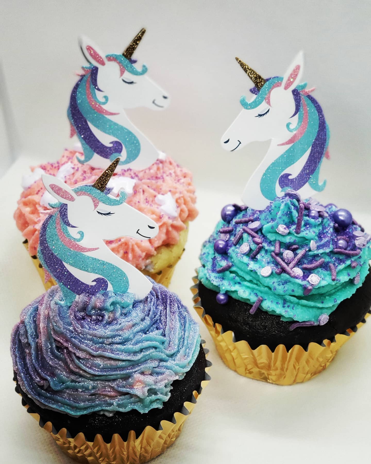 Unicorn magic 🦄
Special request for Non-alcoholic cupcakes for a little girl's birthday. So fun to create and each one unique.
Birthday girl's favorite is chocolate, so had to do a triple chocolate. Chocolate cake with chocolate chips and a chocolate fudge center.
The other is a vanilla cupcake with a strawberry filling.
#unicorn #cupcakes #birthdaygirl #kids #chocolate #sweets #dessert