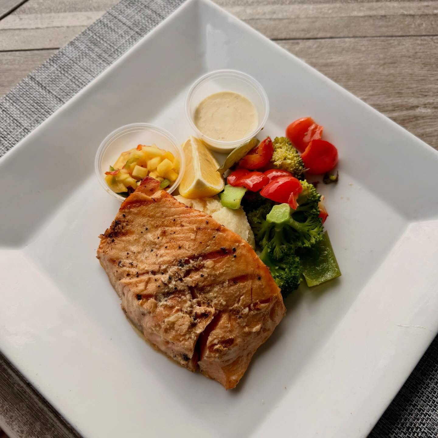 Comfort on a plate 🍽️
Our pan-seared salmon is calling.