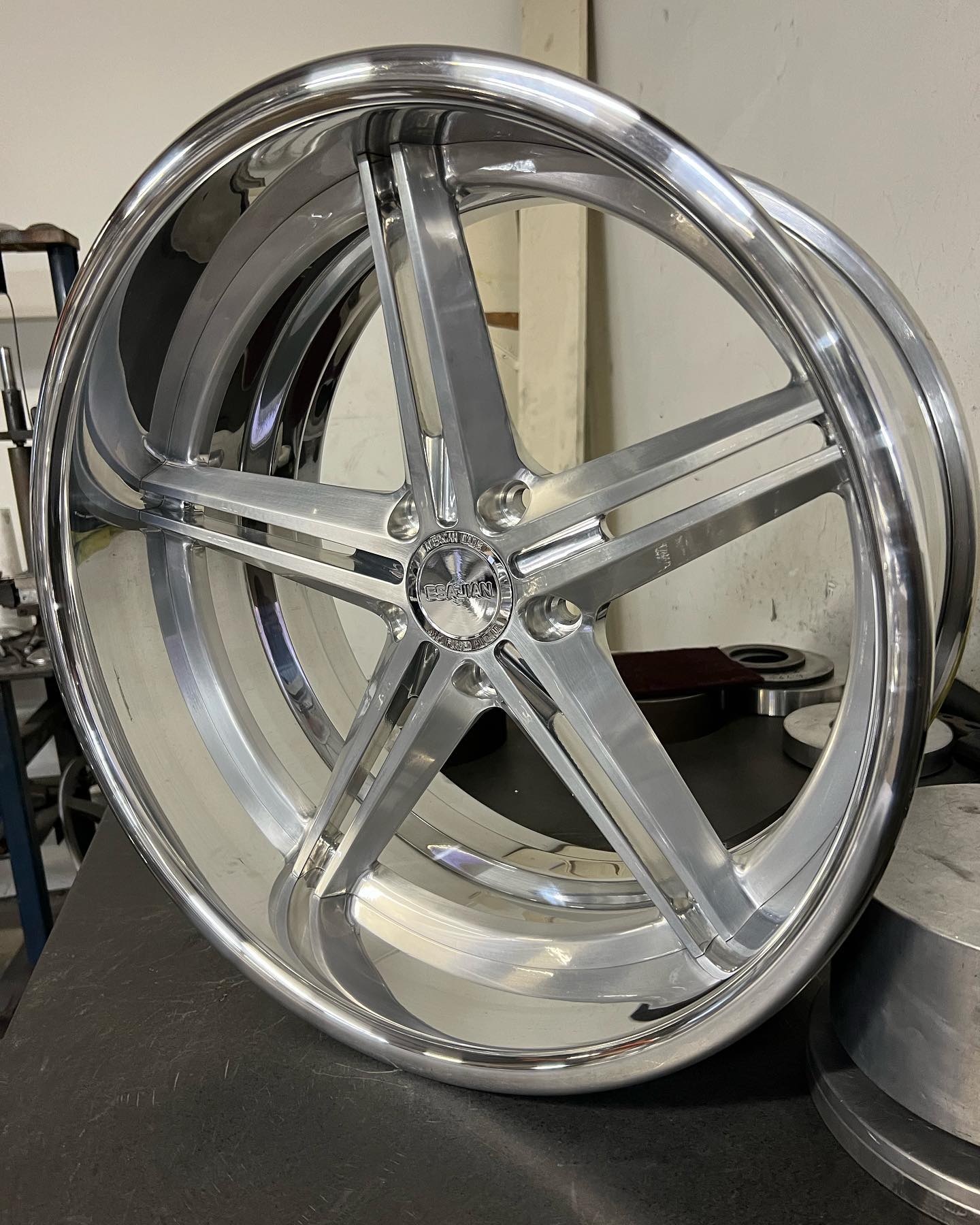 20x10 Catalina, brushed and cleared center, polished barrel went on #61bubbletop