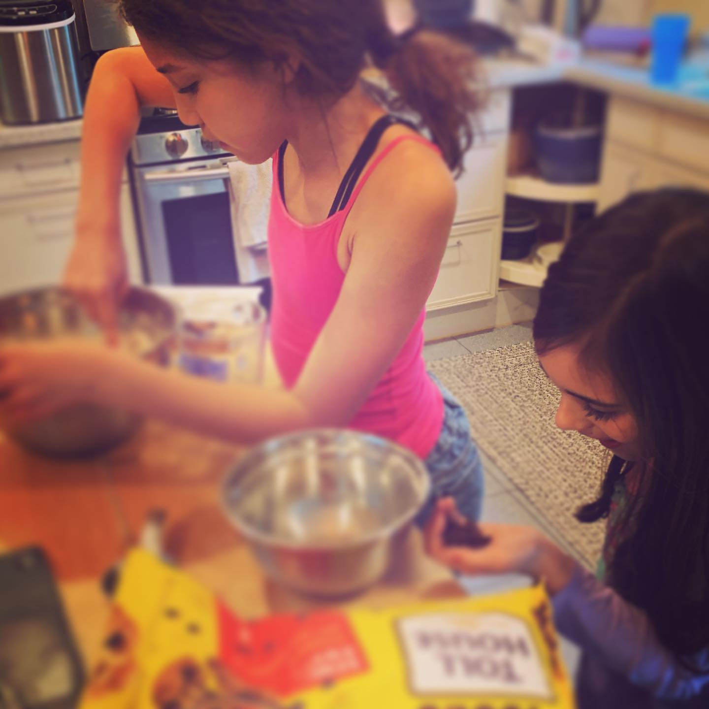 Budding bakers take on the Real Kids baking challenge! They even got to practice their writing and social studies skills in the process!
https://www.realkidsplay.com/post/baking-challenge
#realkidsplay #realkids #challenge #playathome #distancelearning #nosummerslide #learningathome #stayhome #stayathome #3rdgrade #4thgrade #5thgrade #fun #project #homeschool #baker #baking #amateurbaker #bakingathome #bakedgoods #bakinglove #inthekitchen