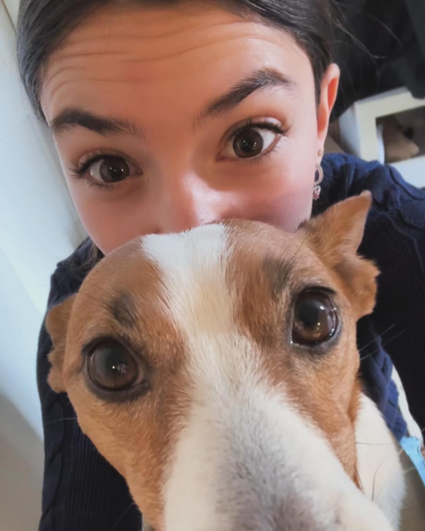 A big thank you to everyone who has supported me this year – your love, encouragement, and guidance mean more than words can express. It has been a year full of challenges that helped me grow, but also countless unforgettable and beautiful moments. None of this would have been possible without you.
I am incredibly grateful for each and every one of you who has walked this path with me. You are a vital part of why I am able to continue pursuing my dream.
During this special time of year, I want to wish you all a wonderful holiday season. May the magic of this season inspire you and fill you with the same joy that life and music continually inspire in me.
And to match this heartfelt moment, I’d like to remind you of the song I wrote and released two years ago – it remains a special moment for me that I’m happy to share with you.
Merry Christmas and a Happy New Year to you and your loved ones! 🎄✨
Liana
#adifferentkindofchristmas #merryandbright #spreadjoy #thankyou #lianasounds