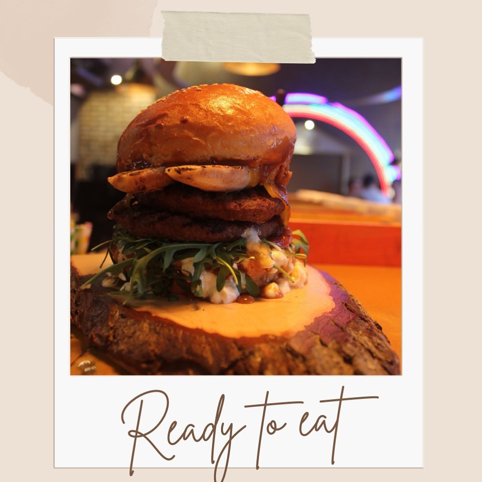 Do you know what they call me 🤙 🍔 Peabanananuts 😀😛 #burger #beautiful #bestfoodfeed #munich