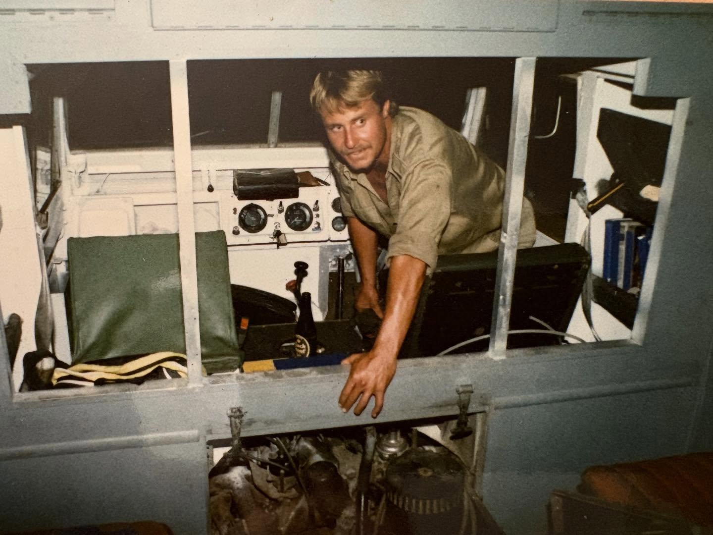 The original expedition vehicle - The Forward Control.
Driven up from South Africa to Malawi loaded with all the family belongings was converted by hand by Mark to take the first sets of tourists across Malawi and Zambia.
#landlake #malawihistory #forwardcontrol