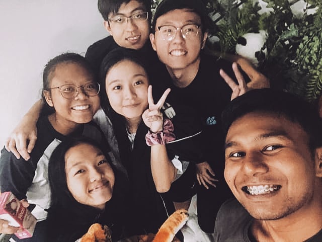 "As someone who isn't very strong in the English language, I went to multiple tutors for help throughout my secondary school years but saw little to no improvement. When I went to Casandra, I wasn't expecting much of a difference, but instead went from an F9 to a B4 in a mere half a year. As a result, I continued having tuition under her guidance in JC.
By sharing her in-depth knowledge on current affairs, niche topics and detailed arguments, Casandra inspired me and countless others to learn more about the world and their impact, making GP feel more than just a subject.
She is very friendly and understanding. Also, with the conducive studying space which can be used outside of tuition time (and a cornucopia of snacks within reach), I'm sure that Casandra can pique anyone's interest in GP when they sign up for her tuition." -Nadia Loh (bottom right), Class of 2019, JPJC