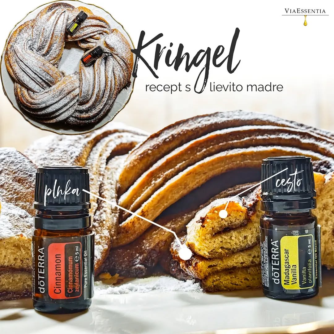 ☺️😇Kringel s príchuťou škoricového karamelu, medu a vanilky ☺️
....JEDNO OBROVSKĚ VOŇAVÉ MŇAM!
🍰CESTO:
Mlieko - 330 ml
Zmäknuté maslo (nie rozpustené) - 80 g
Žĺtky - 2 ks
Hladká pšeničná múka 300 g
Múka typu Mantioba 300 g
Kokosový cukor - 1 polievková lyžica
Vanilkový cukor - 1 polievková lyžica
Soľ -1 lyžička
Lievito madre - 126 g
Jačmenný slad - 1 lyžička
doTERRA - Madagascar Vanilla - 2 kvapky
🌿PLNKA:
Zmäknuté maslo (nie rozpustené) 150 g
Škorica mletá cejlónska 2 lyžičky
Škorica mletá Cassia (tá bežnejšie dostupná v obchodných reťazcoch) 2 lyžičky
Kryštálový cukor - 100 g
Med - 70 g
doTERRA - Cinnamon zeylanicum - 1 kvapka
👩🍳POSTUP:
Cesto
1. Zmäknuté maslo vymiešame s vanilkovým cukrom a 2 kvapkami doTERRA - Madagascar Vanilla
2. Vo vlažnom mlieku rozpustíme kokosový cukor, jačmenný slad a následne pridáme lievito madre nastrihané na malé kúsky (o veľkosti cca 2 cm). Miešame metličkou kým sa nám lievito madre v mlieku s cukrom kompletne nerozpustí.
3. Do preosiatej múky (300 g pšeničnej hladkej + 300 g Mantioba) pridáme vymiešané maslo s vanilkovým cukrom a doTERRA Madagascar Vanilla. Pridáme aj lievito madre rozpustené v mlieku a žĺtky.
4. Vymiešame hladké cesto, ktoré necháme postáť cca 25 minút.
5. Následne si vodou navlhčíme ruku, vysypeme do nej soľ a zamiešame do cesta, ktoré necháme kysnúť cca 3 - 4 hodinky (záleží od teploty v miestnosti) v nádobe prikrytej fóliou (nie utierkou).
Plnku si vymiešame - až keď bude cesto vykysnuté.
Plnka
1. Do zmäknutého masla pridáme škoricu aj 1 kvapku doTERRA - Cinnamon zeylanicum.
2. Pridáme med a vymiešame do hladkej pasty.
3. Nakoniec pridáme kryštálový cukor, ktorý zamiešame tak, aby nám kryštáliky v masle so škoricou a medom ostali nerozpustené (už to nebude hladká pasta, bude zrnitá od kryštálikov cukru).
👉 POSTUP pre plnenie, pletenie a pečenie nájdete v komentároch.
#doterra #prirodneprodukty #kringel #voňavé #sladké #lievitomadre #kváskovanie #esencialneoleje
#schuťou #cinnamon #viaessentia