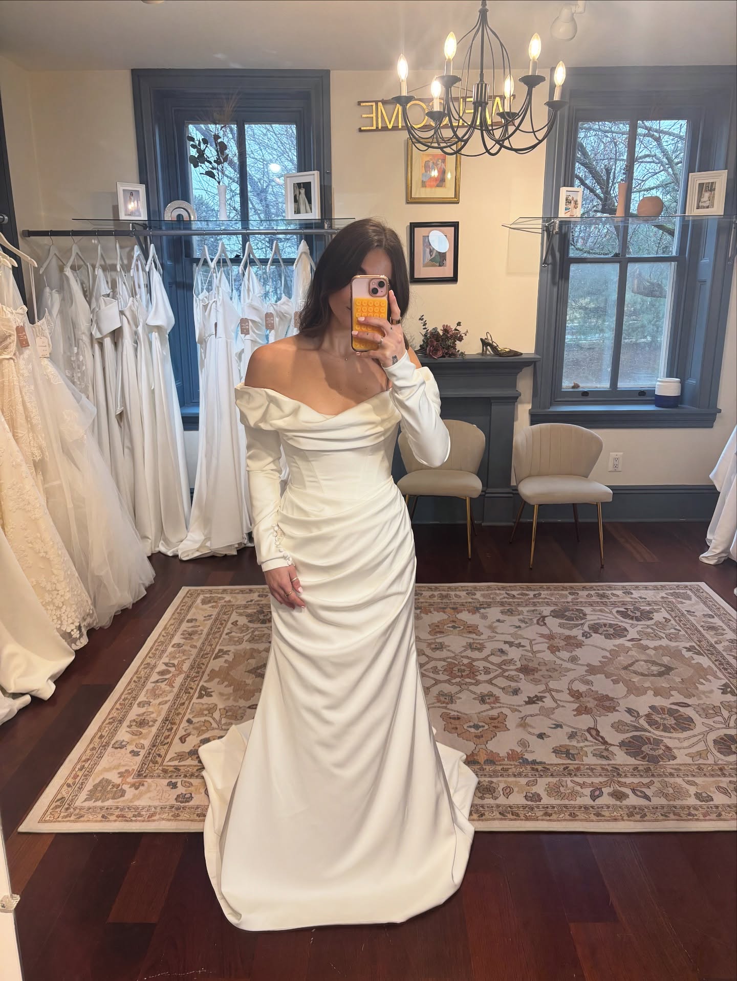 Bethany 🤩 by @misschloebridalofficial
#pagesix
#skippackvillage
#pabride