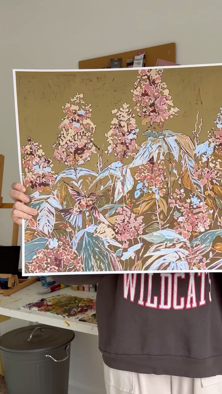 You asked, and here she is 🤍
“A Moment Between” is now available as a print!
#artist #artprint #interiordesign #hummingbirdart #commissionart