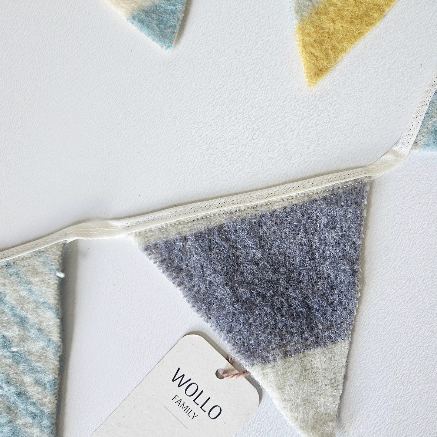 RESTFEEST! Handmade triangle flag bunting from leftover wool🤍