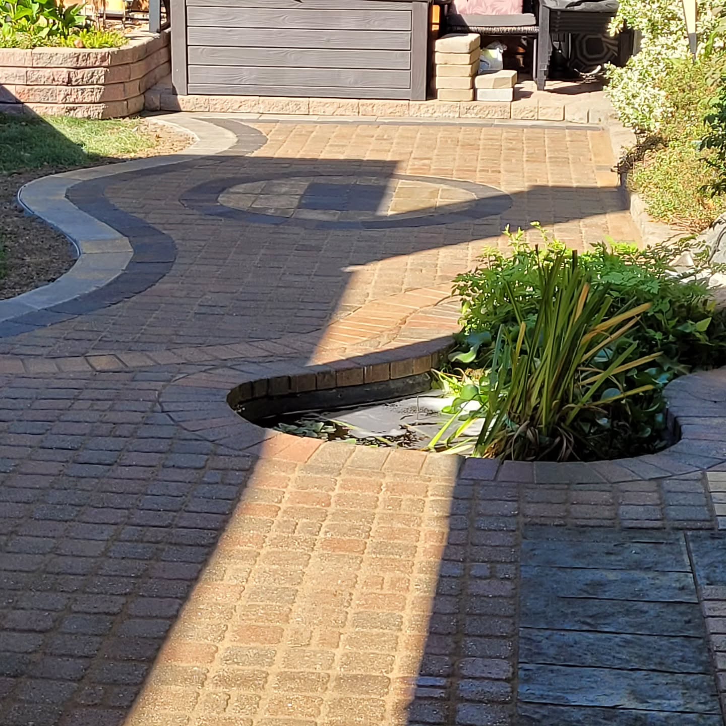 #jinnovation.ca #Patio#interlock