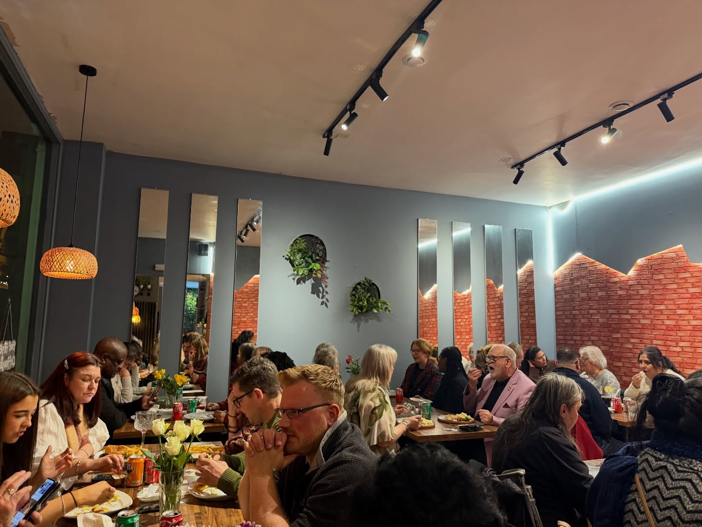 Church annual meal out at @downtown_cafebar 🍔🍟