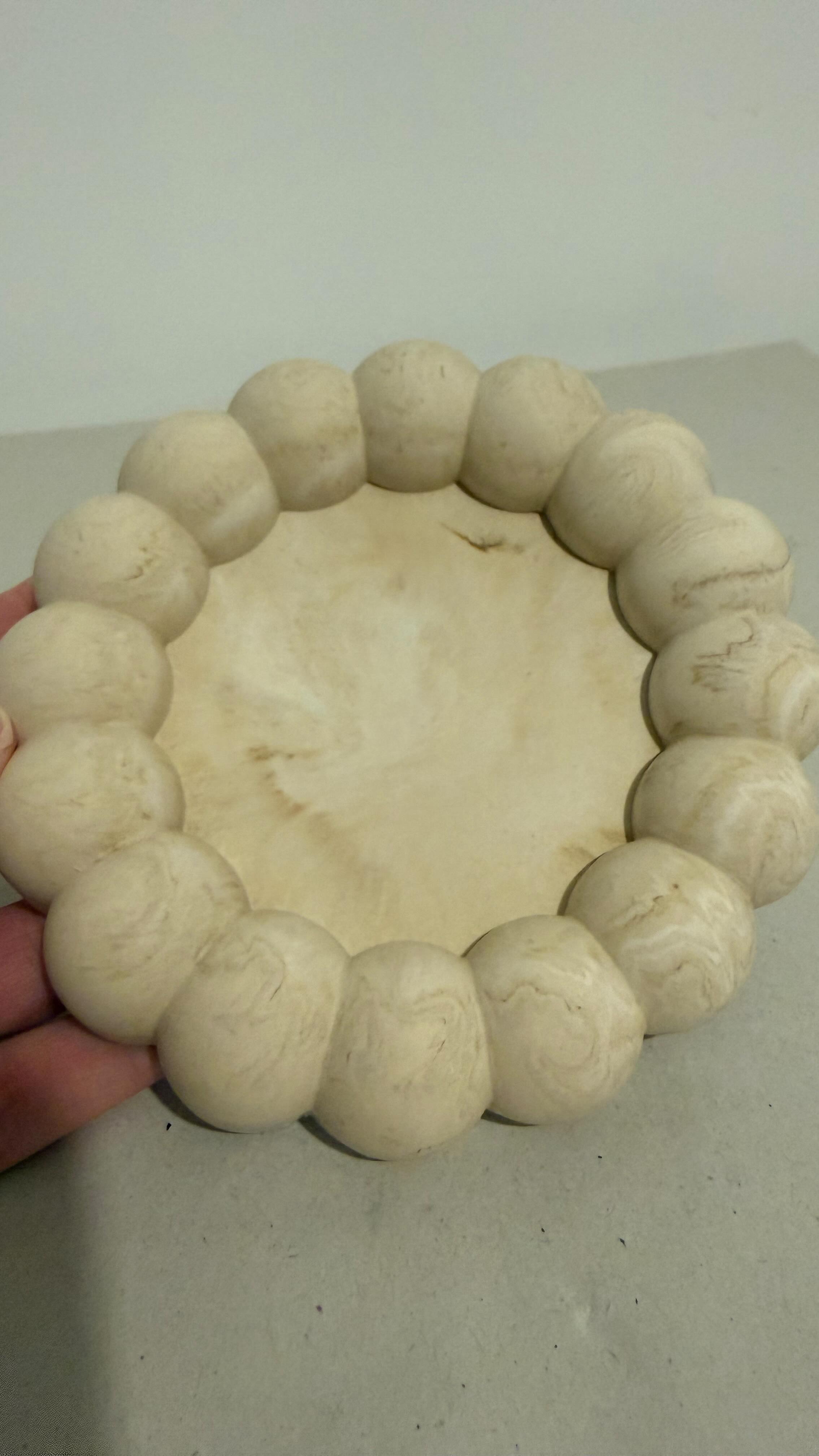 New mould, first time filming the pour š¤
My favourite part of the process.
#Handmade #SmallBusiness #Jesmonite #ThePaddocksCo