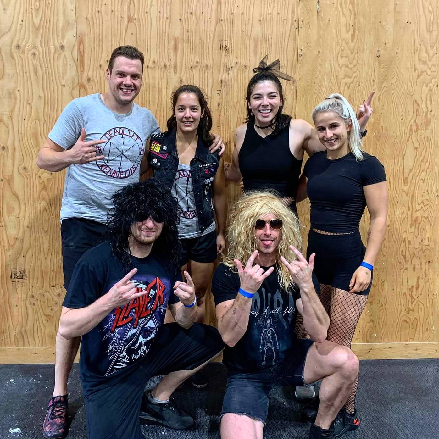 Notre délégation à la compétition Wodstock du @centremurphfitness 🤟🏼🤟🏼