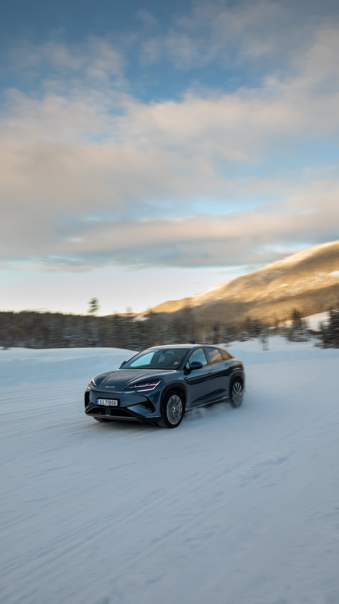 Vi bytter ut demobilene!
Du hørte riktig, nå kan du gjøre et kjempe godt kjøp på våre demobiler 😍 Nesten helt ny bil til en god penge! Vi holder åpent i morgen fra 10:00-14:00 - velkommen innom for en kaffe og mer info ☕️✨