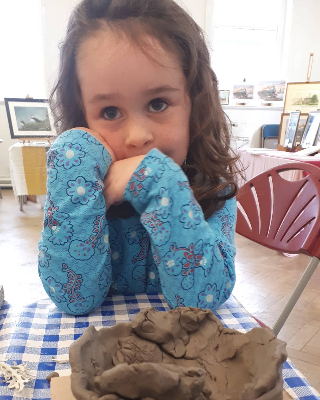Sophie made a wonderful bowl #art #aetist #ceramic #granthammusem #granthamartstrail #investsk