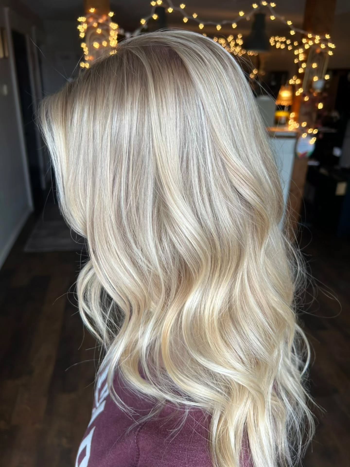 Some beautiful recent creations by Jadyn 💕
Jadyn is now officially done with her training and is taking all clients and almost all of the services we offer. She does an incredible job as you can see from these pictures!
Want to book with Jadyn? Head to our website and it will show you how!
WWW.VISTABELLESALON.COM