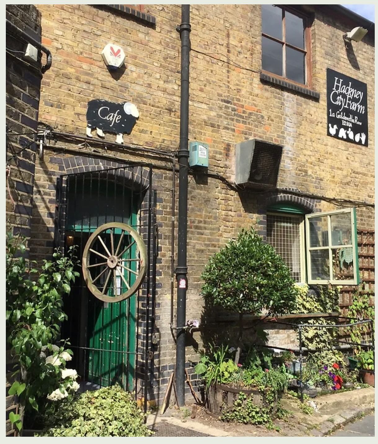 The Gaia Therapy Collective, at hackneycityfarm_official runs an eco-therapy group for people of colour and is currently open to new members.
⠀⠀⠀⠀⠀⠀⠀⠀⠀
It is free and runs on Monday daytimes. It’s facilitated by Chand, a community worker and psychotherapist and Rabiah, an East London based community herbalist.
⠀⠀⠀⠀⠀⠀⠀⠀⠀
The group has become a nourishing space for members to explore woundings and find healing around legacies of slavery, colonialism and the ruptures in belonging that can come through migration.
Creativity has been a significant part of the life of the group, and many members have been exploring writing songs, poems and drawings about their deepening relationship with the natural world.
There will be space for listening, reflecting and connecting with the natural world. This coming season they will be focusing on growing a herb garden. They hold a strong commitment to gathering in a way that is actively anti-racist and queer affirming.
⠀⠀⠀⠀⠀⠀⠀⠀⠀
The group runs in seasons of 12 weekly sessions. They are looking for new members who are facing difficulties in life and have an interest in being part of a group exploring nature, creativity and sharing life stories.
⠀⠀⠀⠀⠀⠀⠀⠀⠀
If you, or someone you know, might be a good fit then please get in touch with chand@hackneycityfarm.co.uk and arrange a time to meet.
⠀⠀⠀⠀⠀⠀⠀⠀⠀
#gaiatherapycollective #hackneycityfarm #decolonizingtherapy #natureastherapy #antiracism #healing #therapy #theembodiedsoul #psychotherapistsofinsta