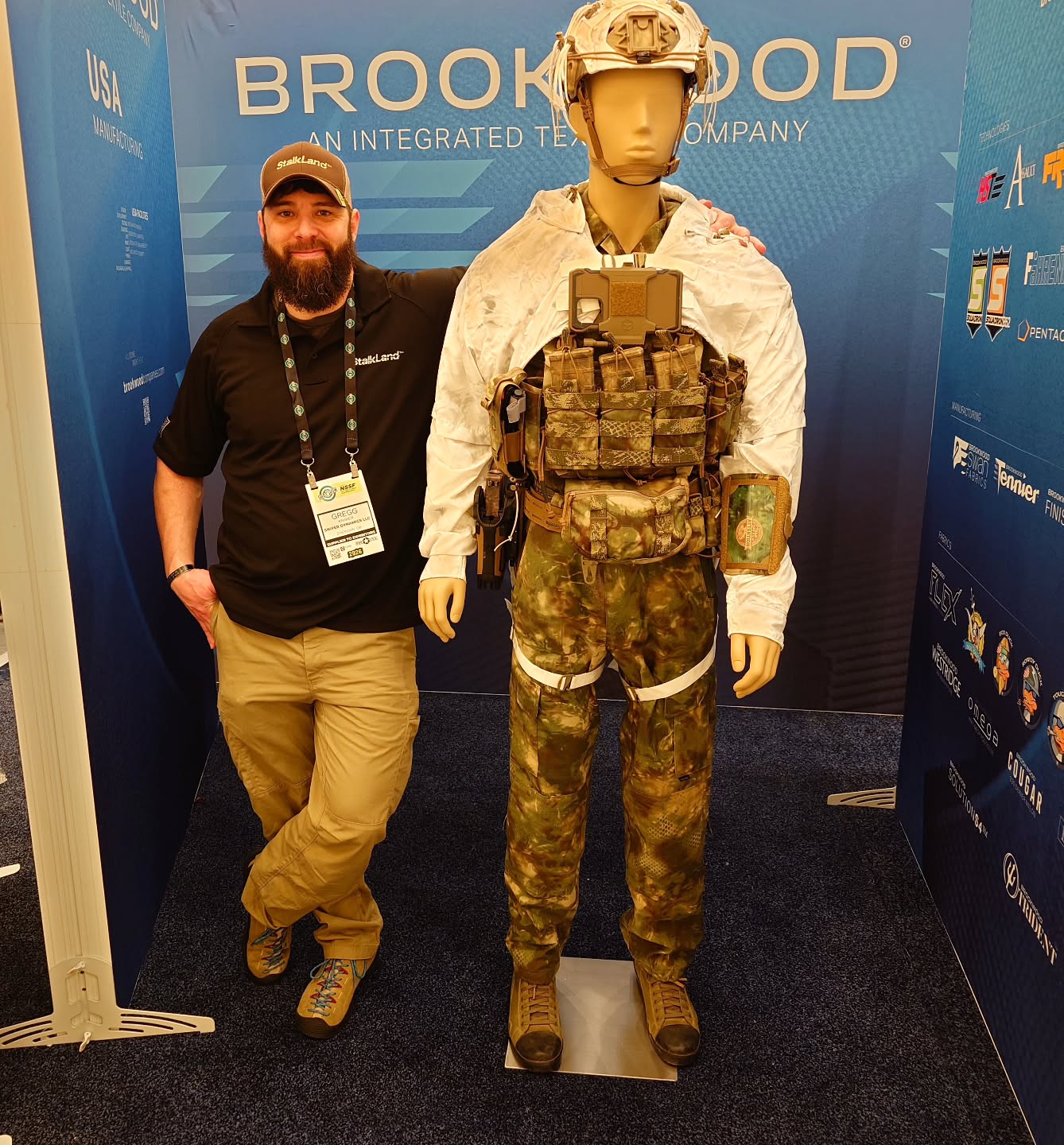 Display is set for the week👍🏻🤘🏻
Showcasing the new VOID Arctic Warfare pattern. If you're in town for SHOT feel free to stop by Brookwood Booth #30003 and check out the new new.👌🏻
@brookwoodcompanies @tacticalconcealment @mmitextiles