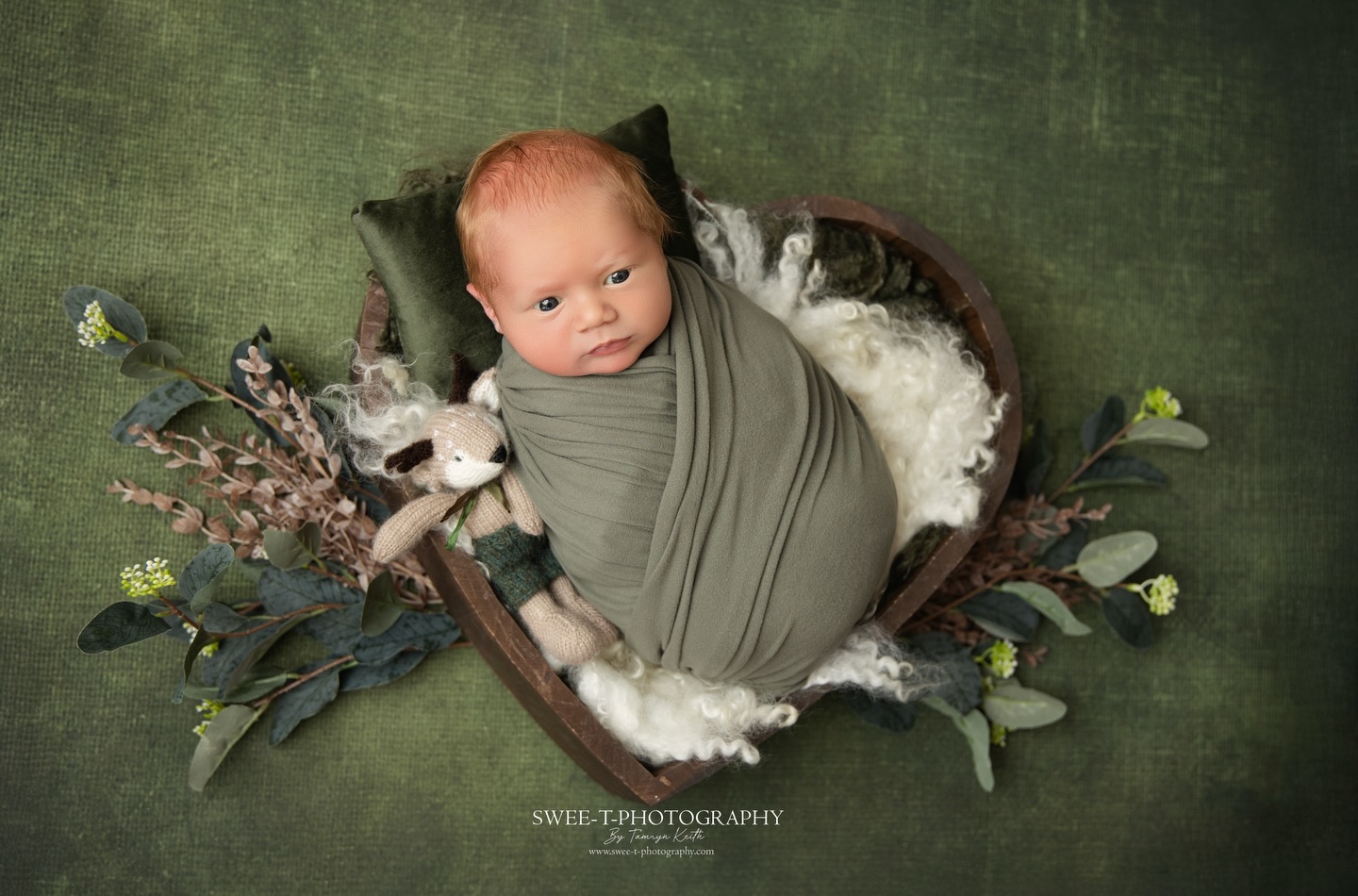 LEO - 7 DAYS
Little Leo being super serious! 😅
-🤩Expecting a little bundle soon? 👶
Don’t wait until bub arrives! Book now.
Newborn Bookings are now open right through to September 2026.
Secure your session with Barossa’s trusted newborn specialist photographer and let’s create something beautiful together.
https://www.swee-t-photography.com/newbornpricing
© 2025 Swee-t-Photography Barossa’s Newborn Photographer
https://www.instagram.com/swee.t.photography/
www.swee-t-photography.com
#barossanewbornphotographer #barossanewbornphotography #barossababyphotographer #barossamaternityphotographer #barossastudio