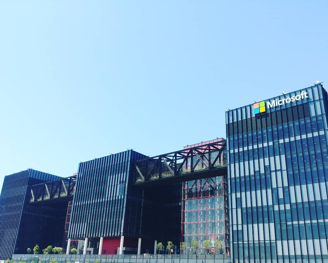 honored to take a small part in such a big project 🙏 @tidhargroup @maza_arc
#greenroof, #בנייןצומח, #bldveg, #גגירוק, #oikosteges, #גגצומח, #israel, #בנייהירוקה, #greenroofs, #blueroof, #גגכחול, #microsoft, #מיקרוסופטישראל, #גגסופח