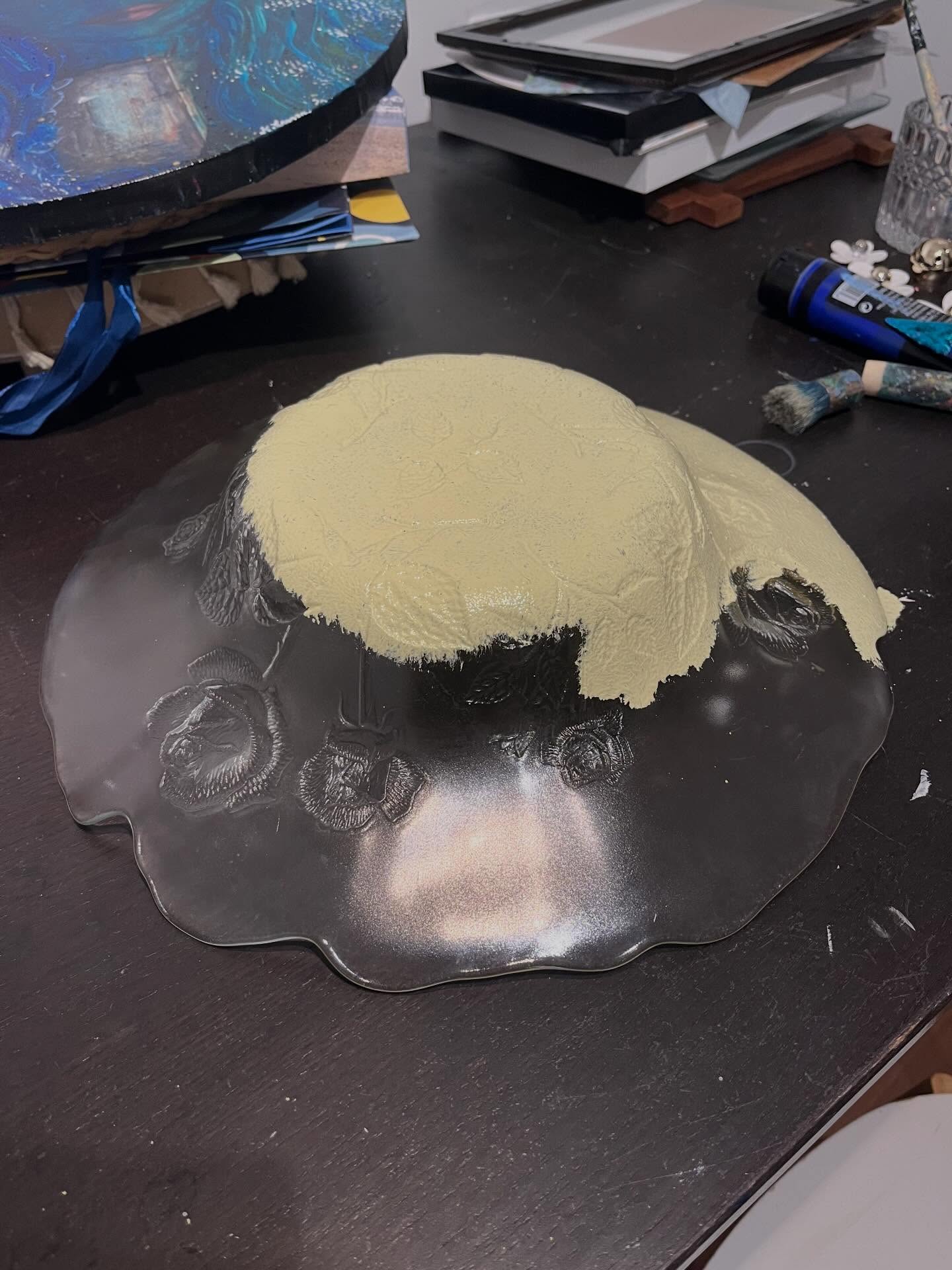 First attempt of making a birdbath from thrifted recycled items….wish me luck 🍀 Work in progress. I’ll post more as I go. 🙂🤞 👩🎨✨🤞✨