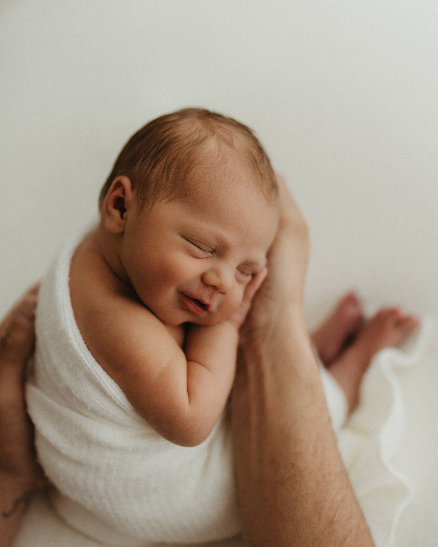 The sweetest little duo captured in studio ✨