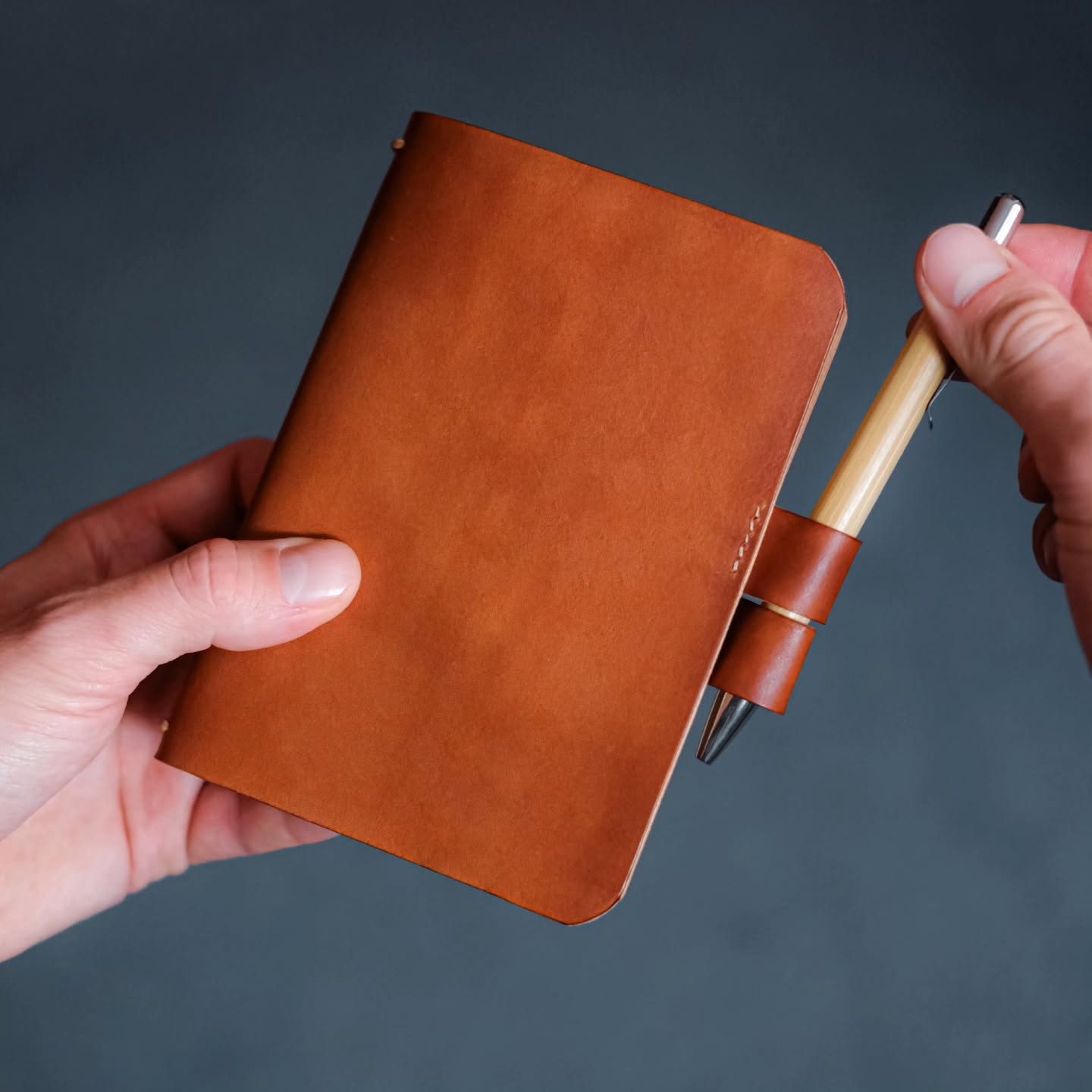 Zalistuj si v zápisníkoch Horalist ✍️ 📖
#kozenyzapisnik #slovenskaznacka #kozenevyrobky