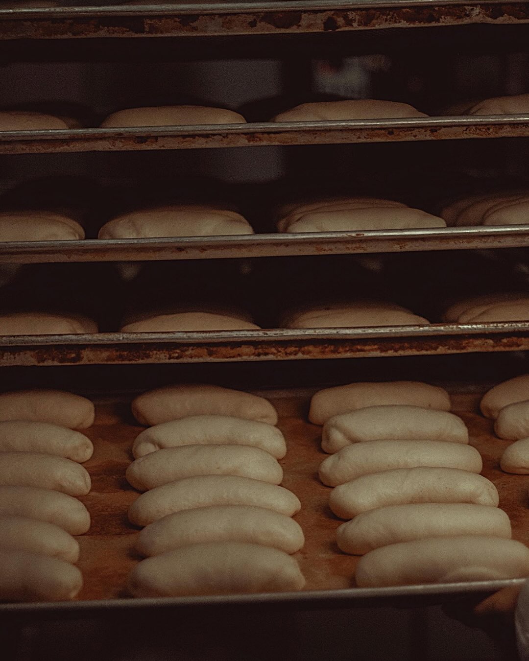 🚨DUE TO WEATHER CONDITIONS THIS UPCOMING SATURDAY…
We will be offering a special porch pick up time following the Saturday Morning Farmers Market. Special pick up times are Saturday, January 24th from 3-7 pm and Sunday, January 25th from 3-6pm.
SCROLL FOR MENU & DETAILS 🍞
Please note that pick up is by pre order ONLY & that we will STILL BE at the @wacofarmersmkt on Saturday morning!
We love y’all!! See you this week 🤍🍞