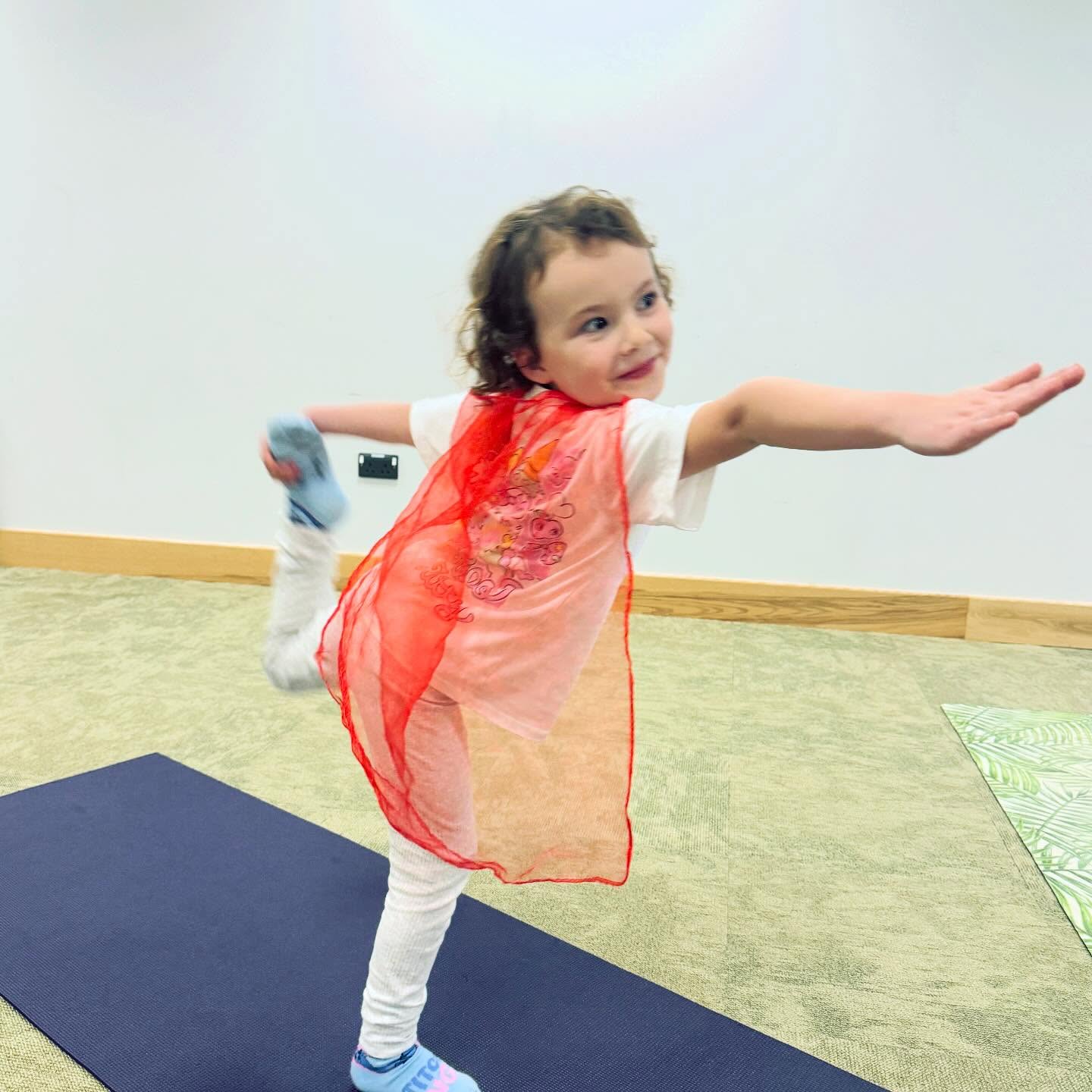Where else can you be a lion, a tree, and a superhero in one class? 🦁🦸🏼🌴 #kidsyoga